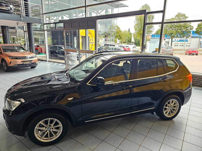 BMW X3 xDrive 20 d Leder Sitzheizung PDC AHK — photo 4