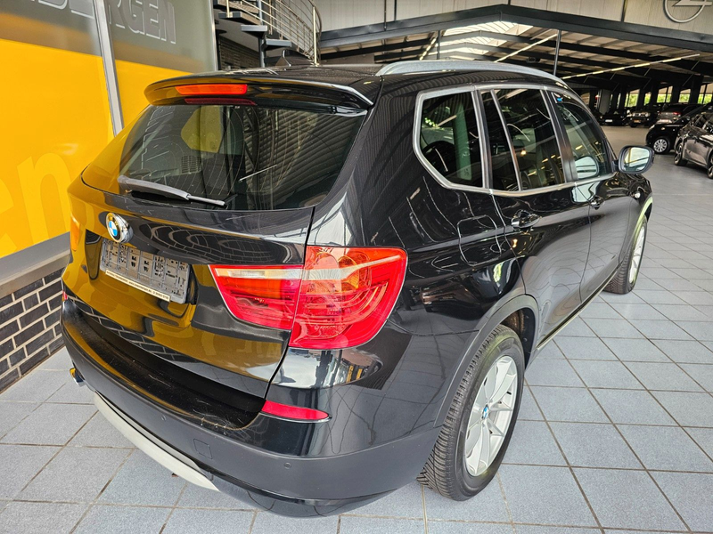 BMW X3 xDrive 20 d Leder Sitzheizung PDC AHK — photo 5