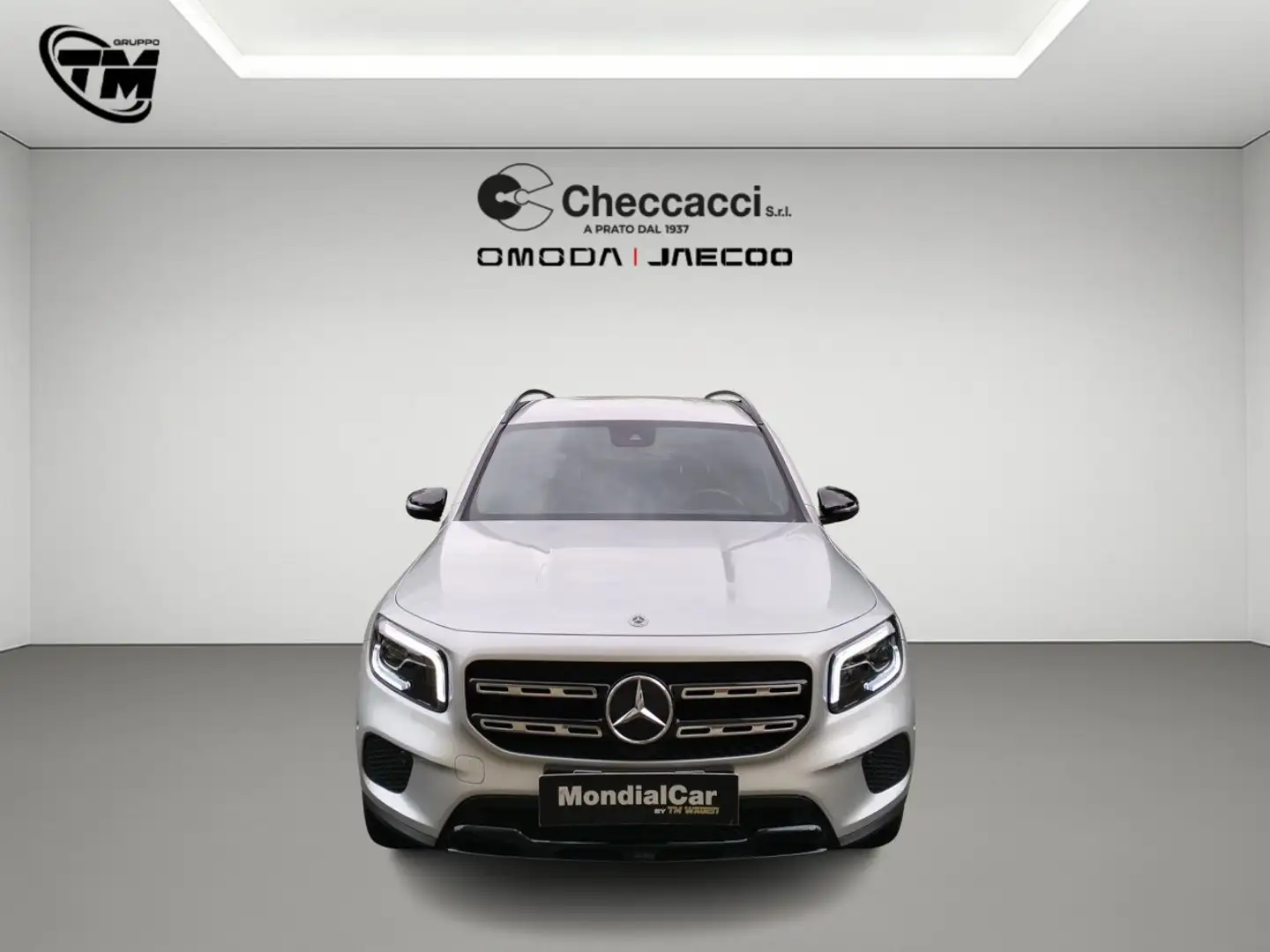 Mercedes-Benz GLB 200 d Premium auto 7 POSTI Argento - 2
