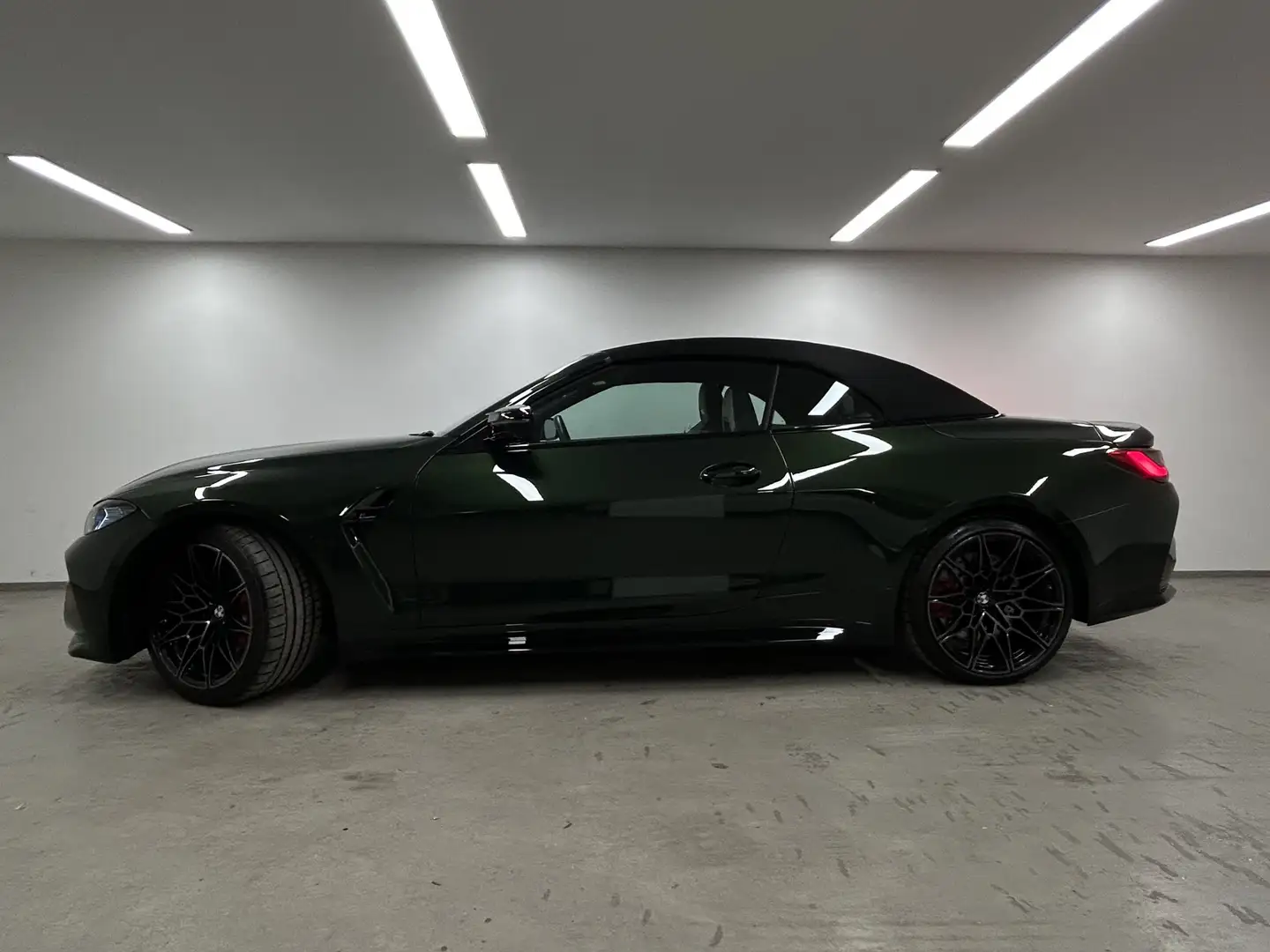 BMW M4 Competition M xDrive Cabrio M Driver's Package HK Grün - 2