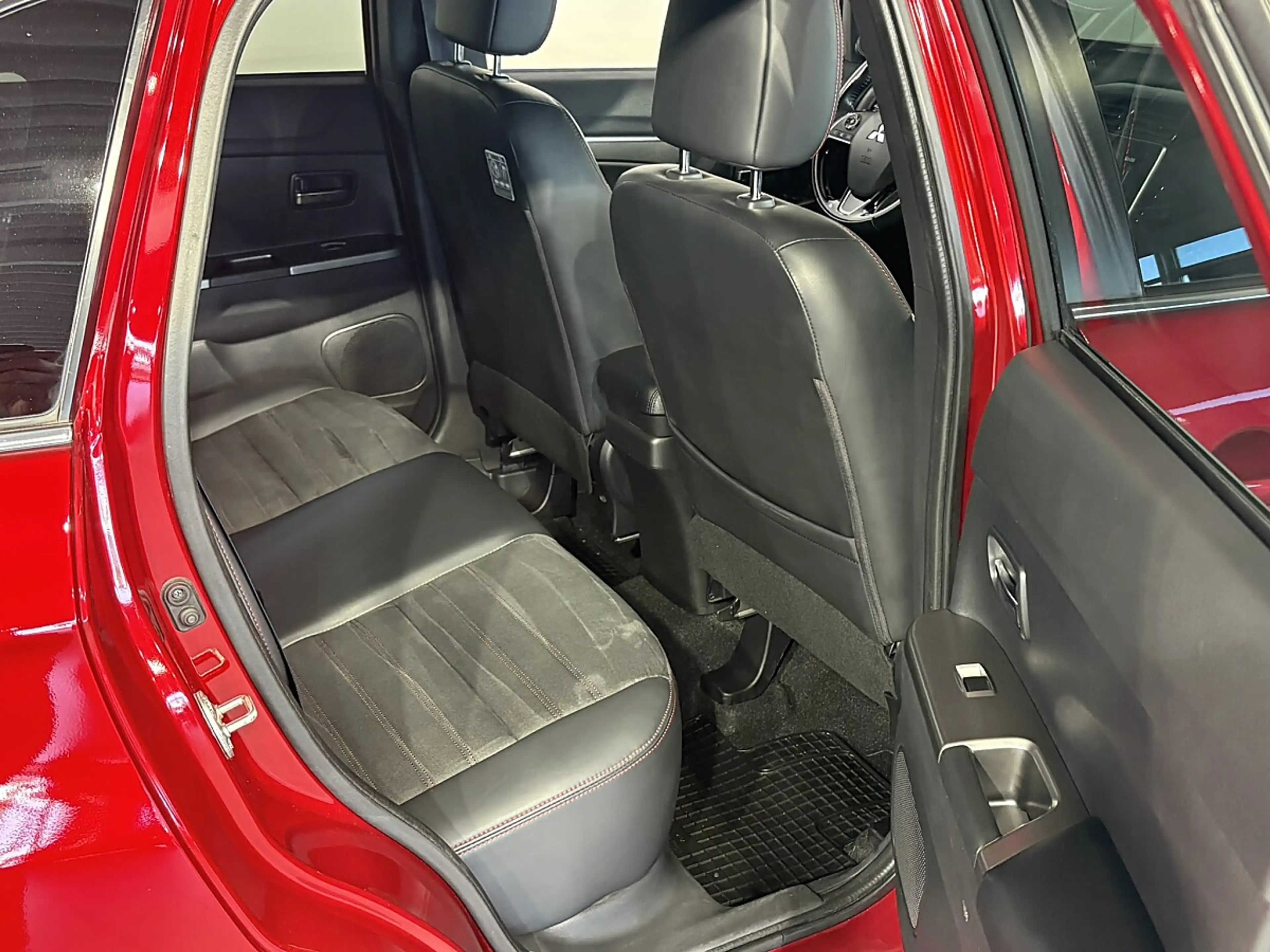 Mitsubishi ASX 2,0 MIVEC Invite Aut. — photo 8