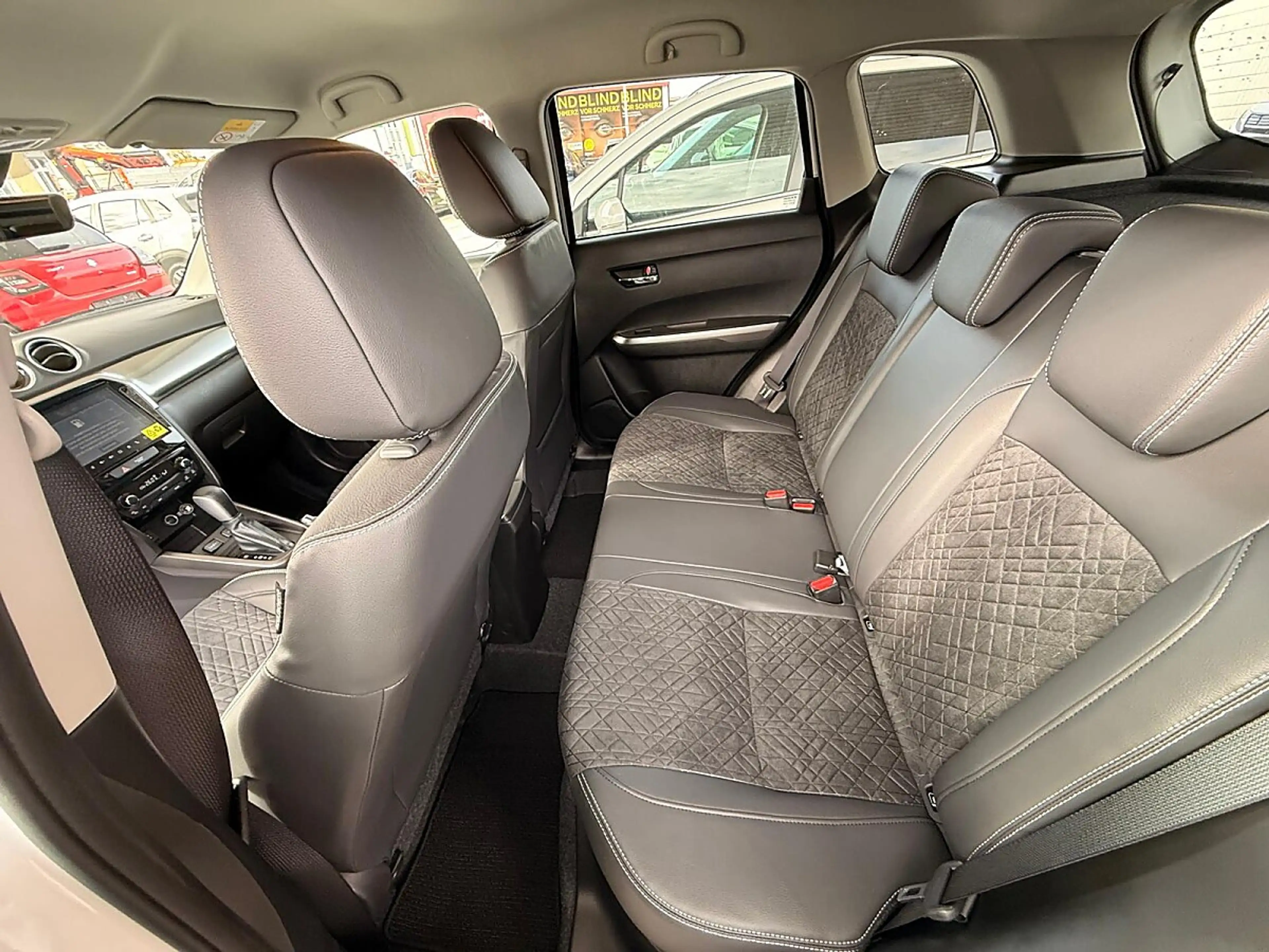 Suzuki Vitara 1,4 Hybrid ALLGRIP flash Aut. — photo 8