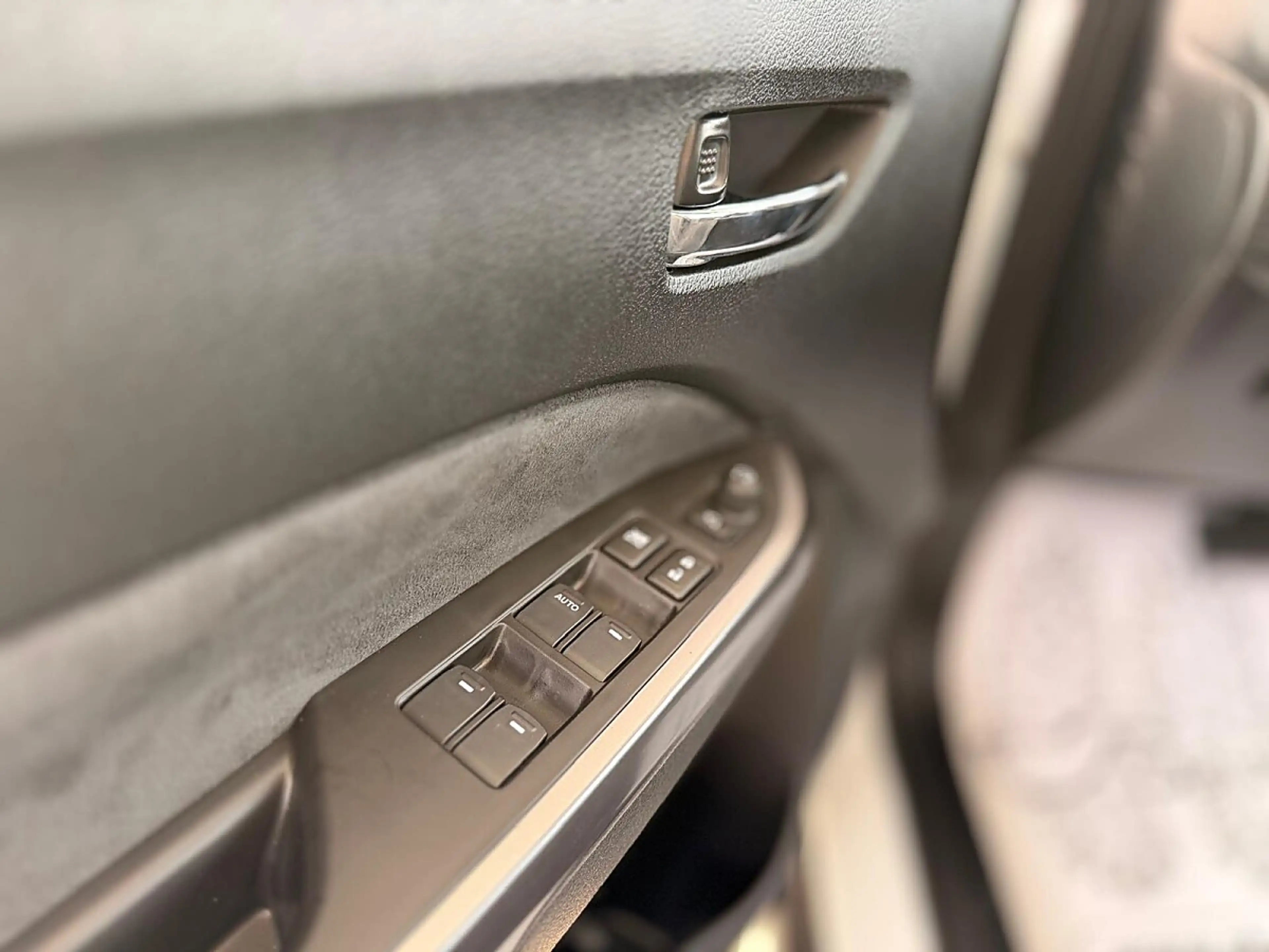 Suzuki Vitara 1,4 Hybrid ALLGRIP flash Aut. — photo 10
