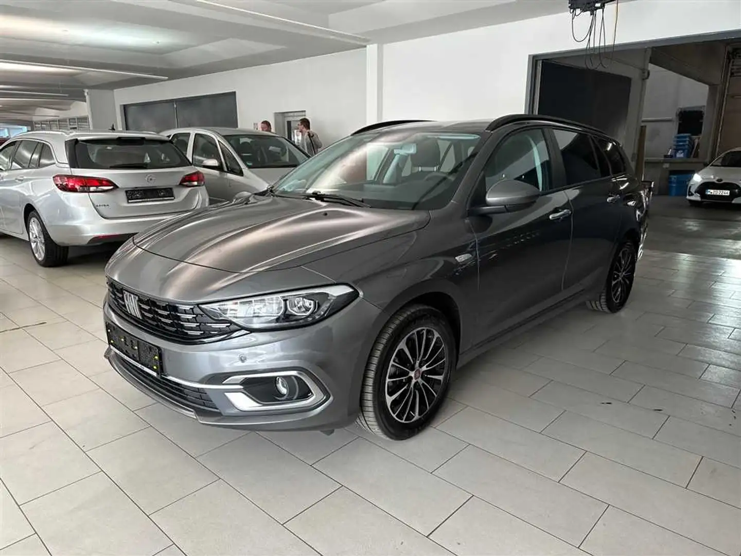 Fiat Tipo Kombi 1.5 GSE Hybrid Automatik Rückfahrkamera LED Grau - 1