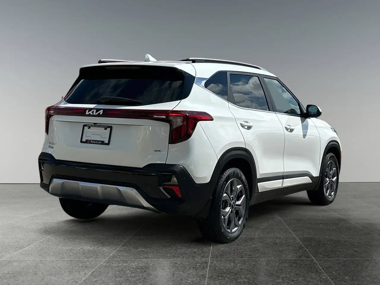 Kia Seltos снимка Kia Seltos