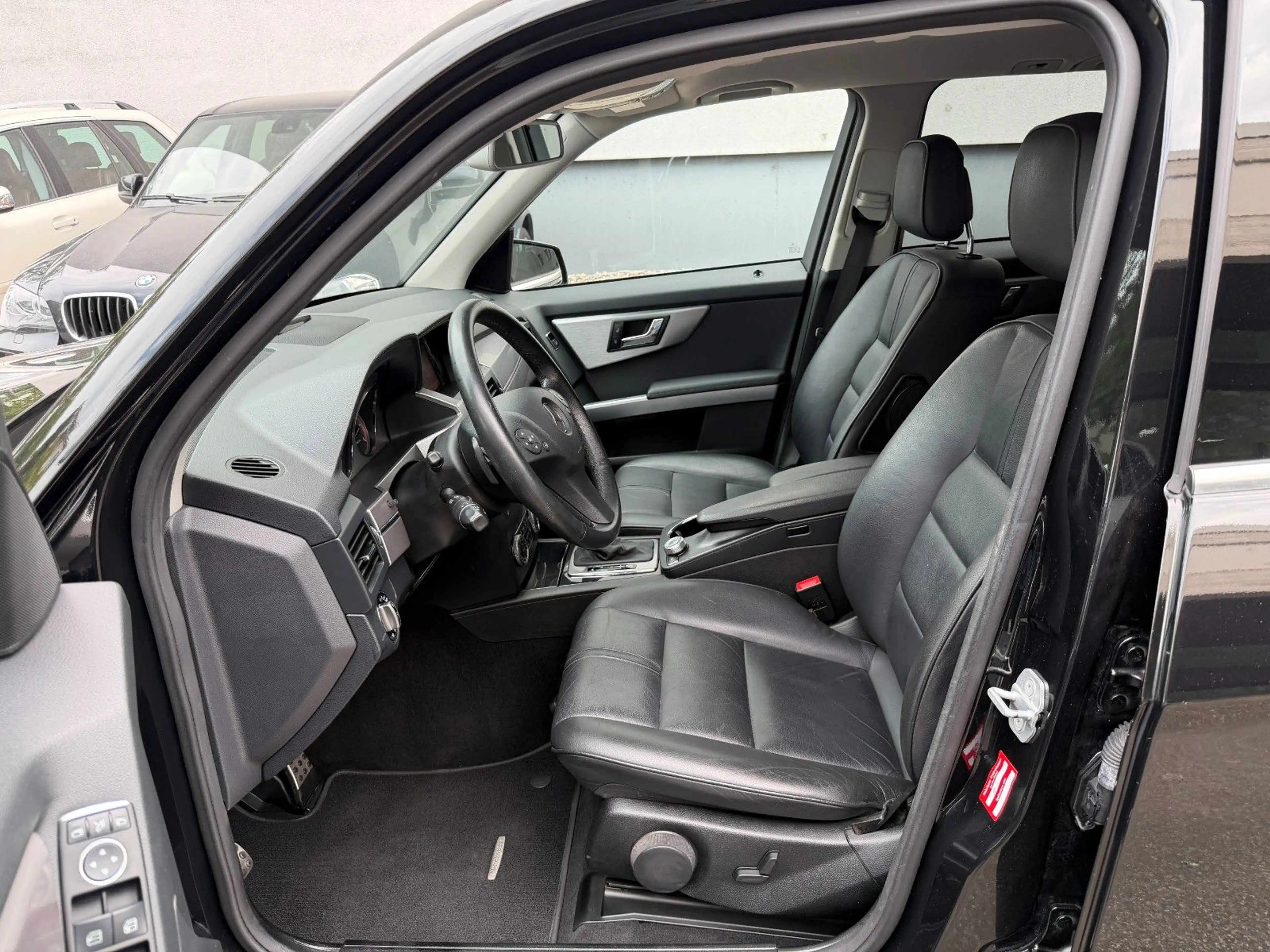 Mercedes-Benz GLK 350 CDI 4Matic/Sport/Xenon/Navi/Leder/AHK — photo 9