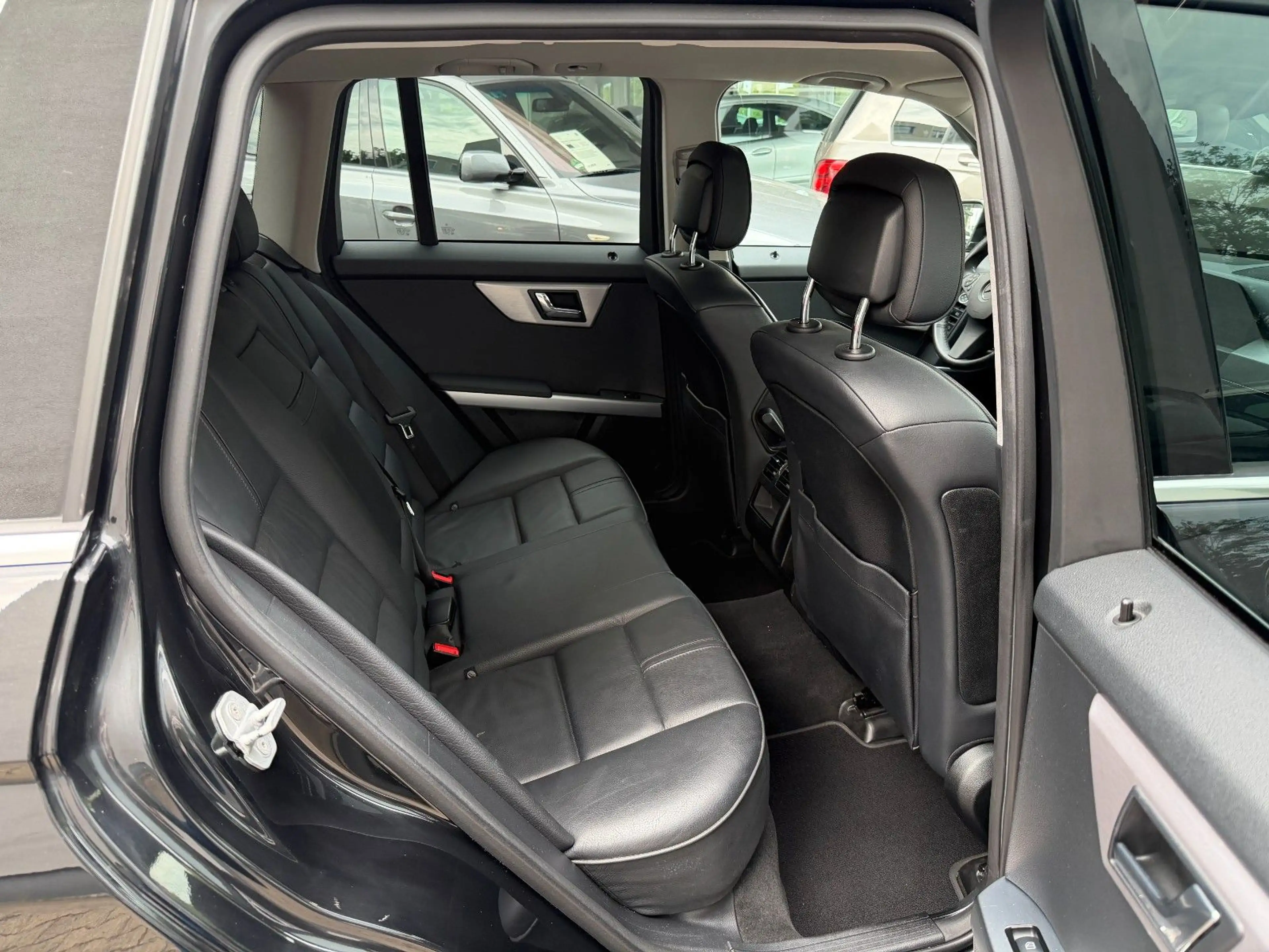 Mercedes-Benz GLK 350 CDI 4Matic/Sport/Xenon/Navi/Leder/AHK — photo 14