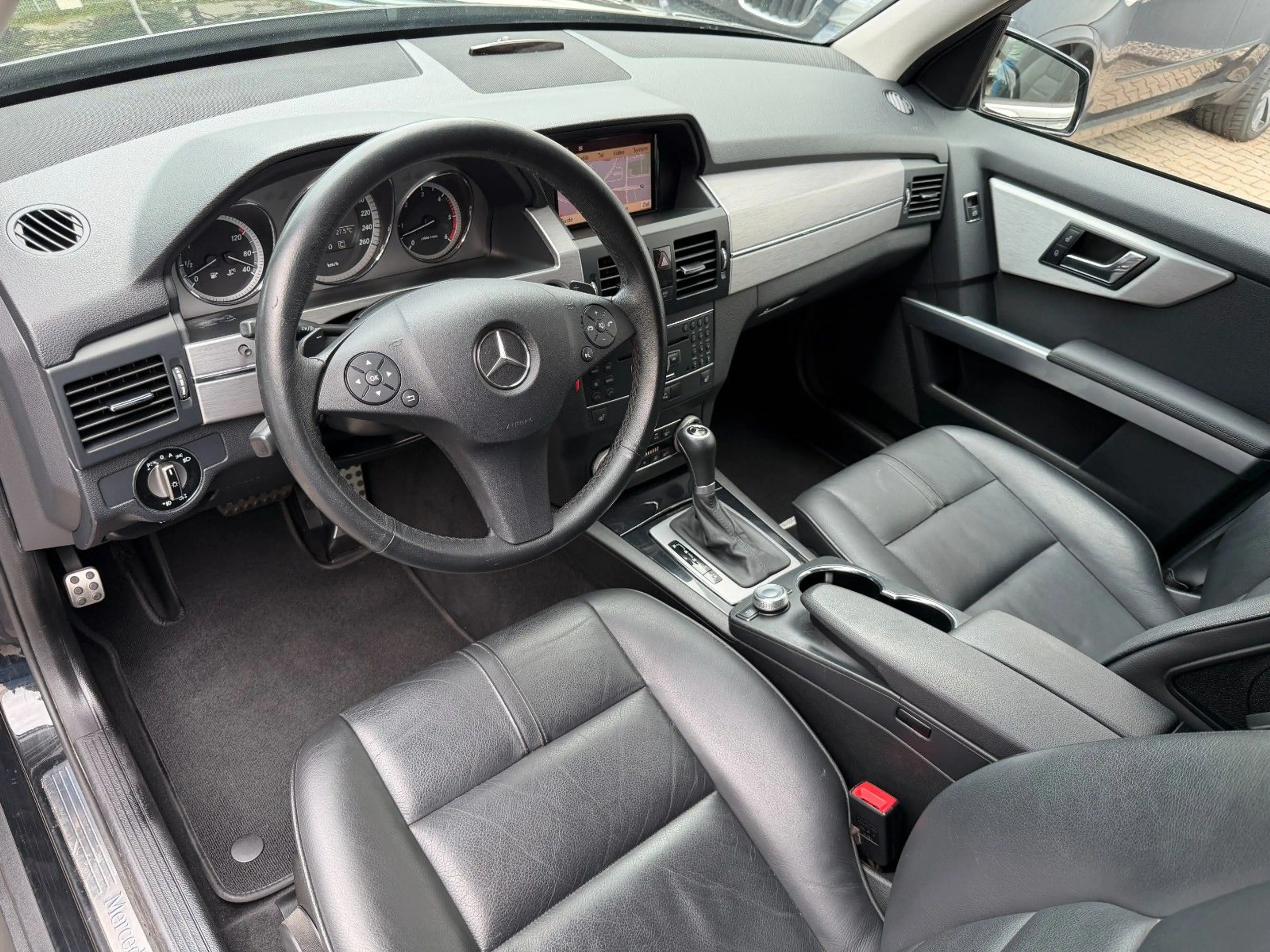 Mercedes-Benz GLK 350 CDI 4Matic/Sport/Xenon/Navi/Leder/AHK — photo 10