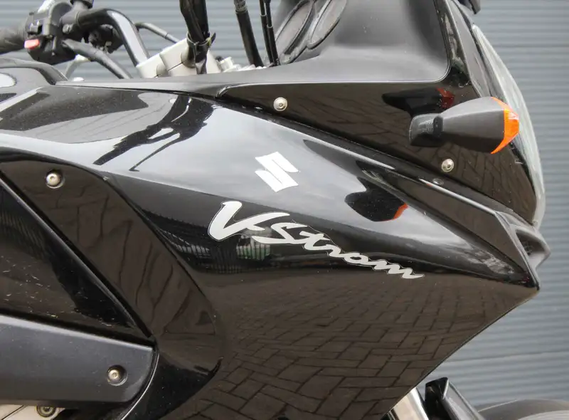 Suzuki V-Strom 650 - foto 4