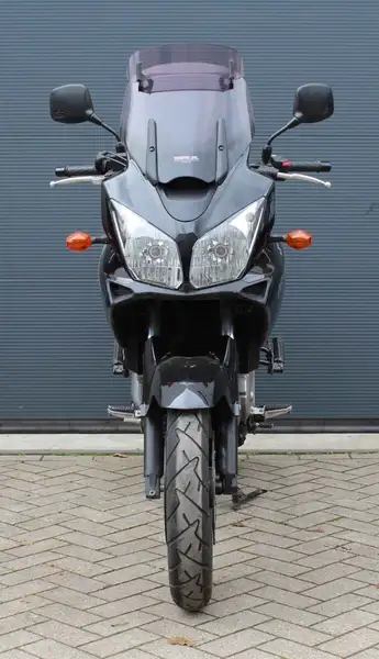 Suzuki V-Strom 650 - foto 2