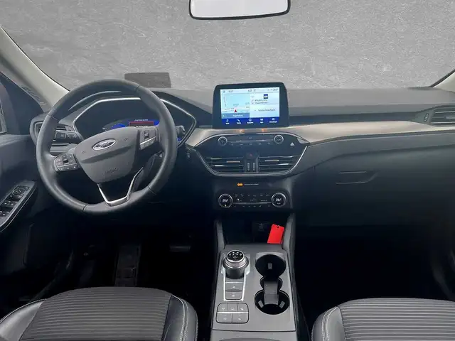 Ford Kuga view 4