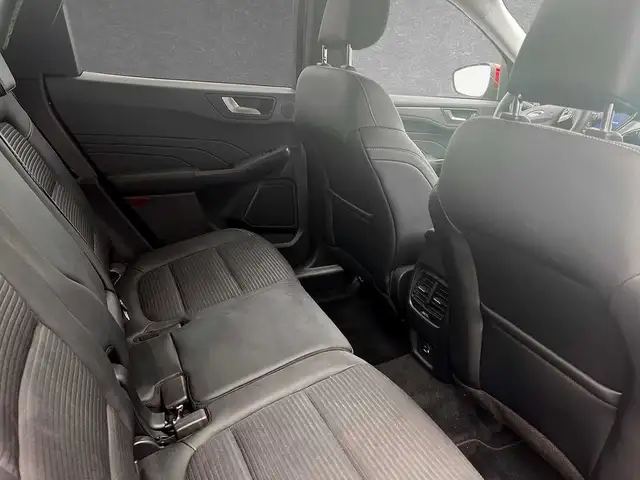 Ford Kuga view 5