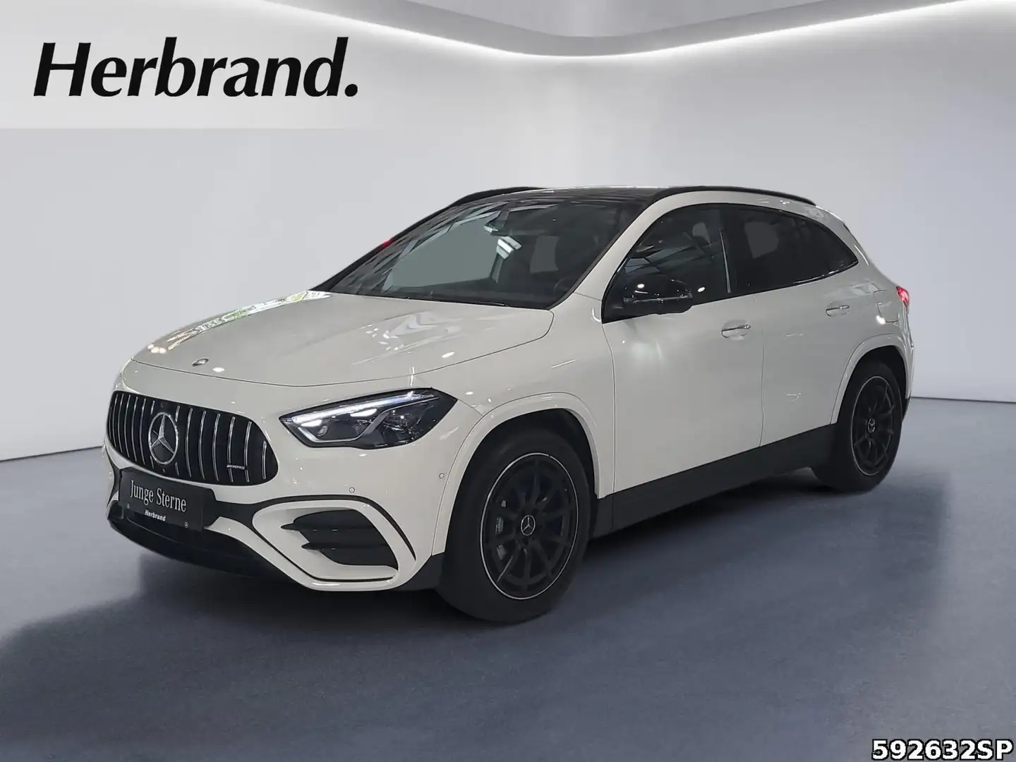 Mercedes-Benz GLA 35 AMG 4M Night Pano AHK Multibeam 360° Weiß - 1