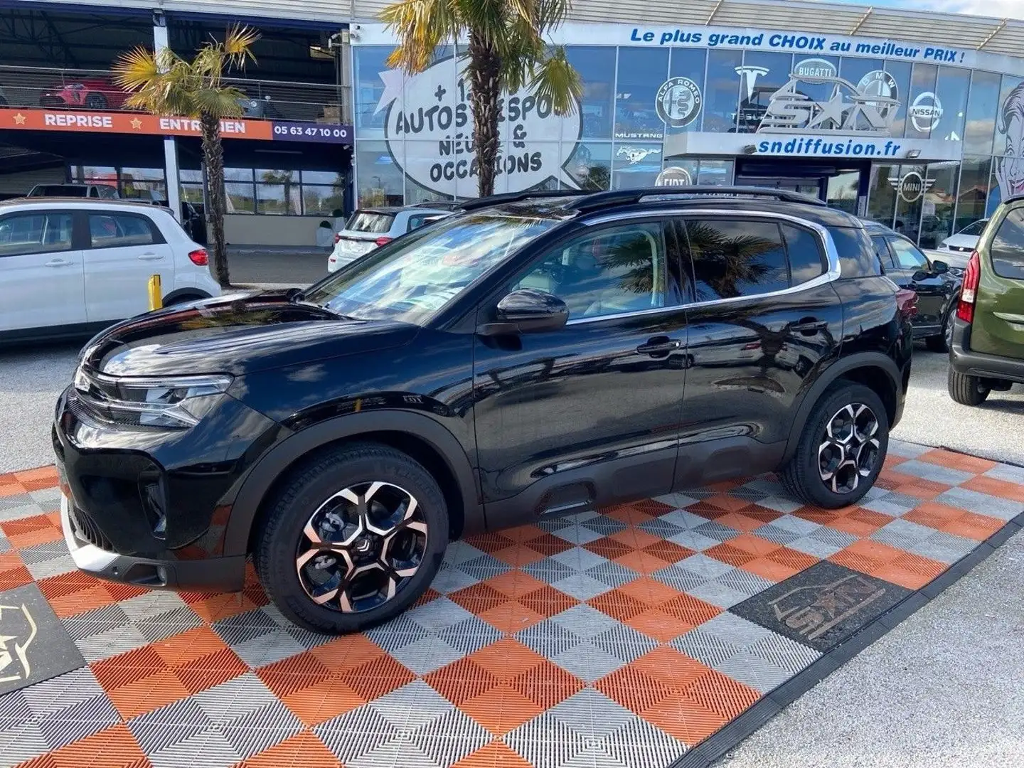 Citroen C5 Aircross BlueHDi 130 EAT8 MAX Hayon Urban Black Noir - 1