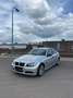 BMW 320 320d - thumbnail 1