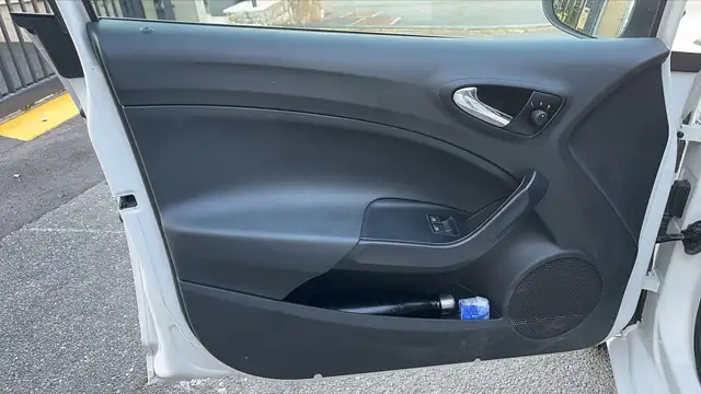 Seat Ibiza view 7