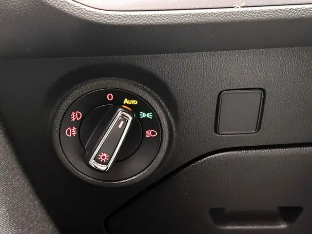 Seat Leon view 13