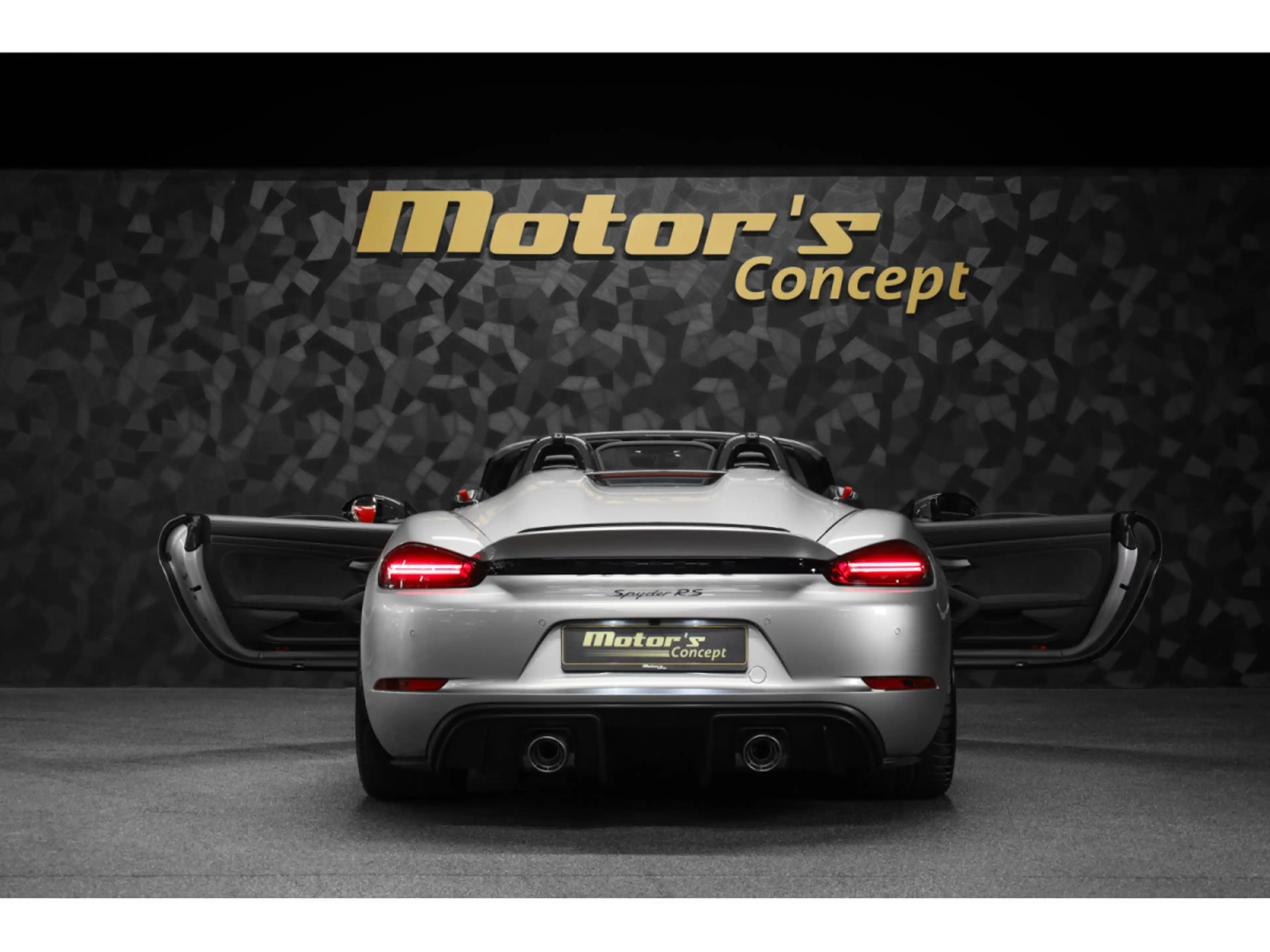Porsche 718 Spyder RS PDK - PACK WEISSACH - ARGENT GT — photo 5