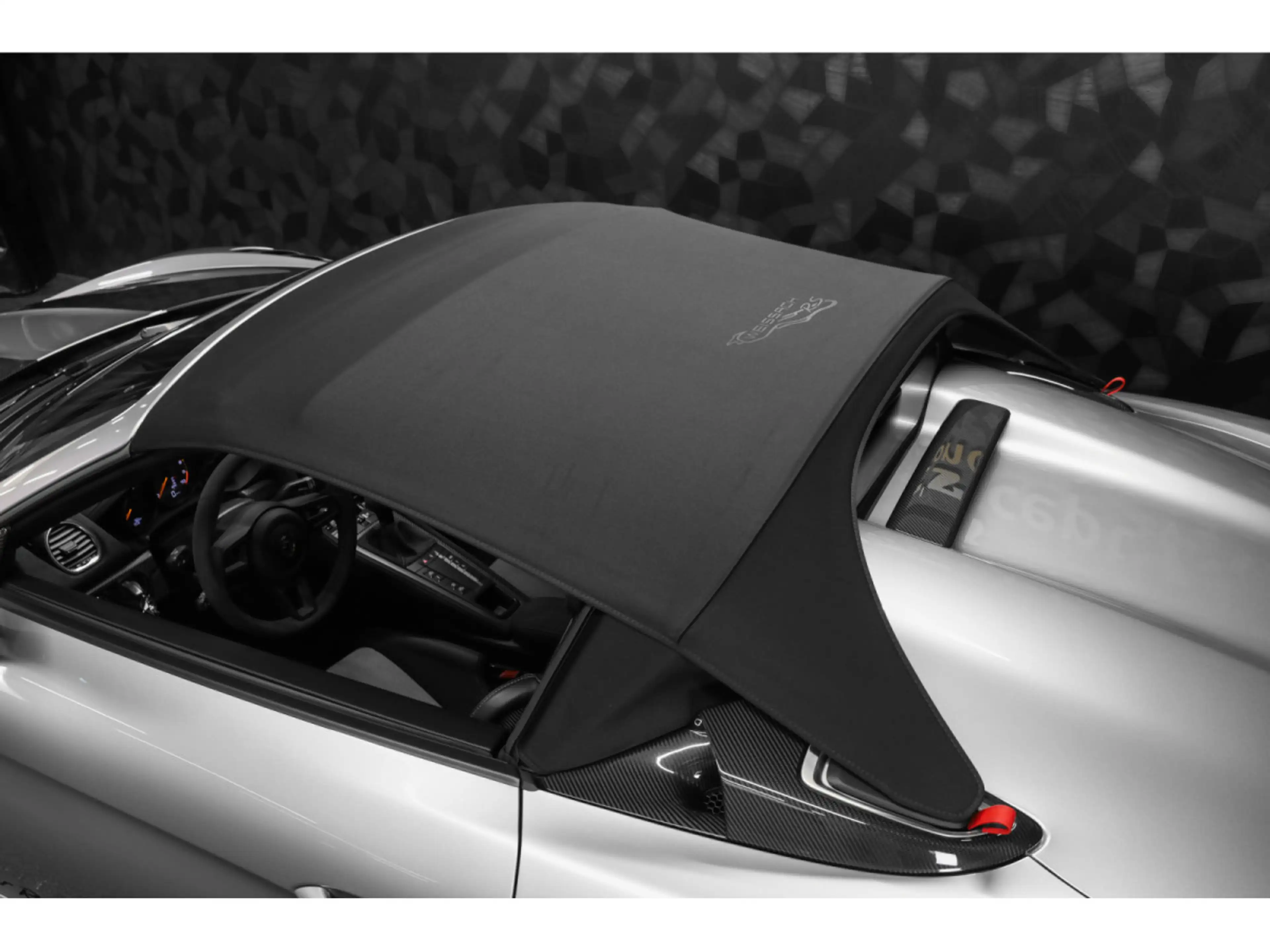 Porsche 718 Spyder RS PDK - PACK WEISSACH - ARGENT GT — photo 15