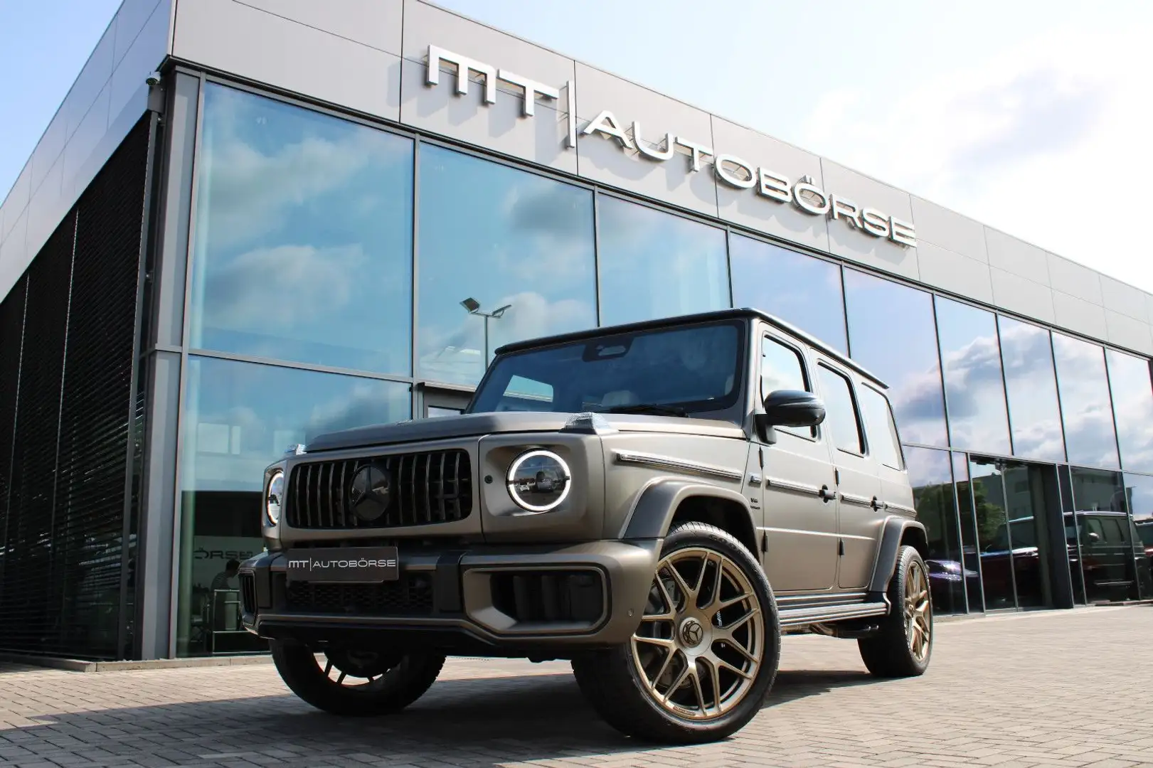 Mercedes-Benz G 63 AMG MY25 *SOFORT* CARBON/SUPERIOR/MAGNO/A22 Grau - 1