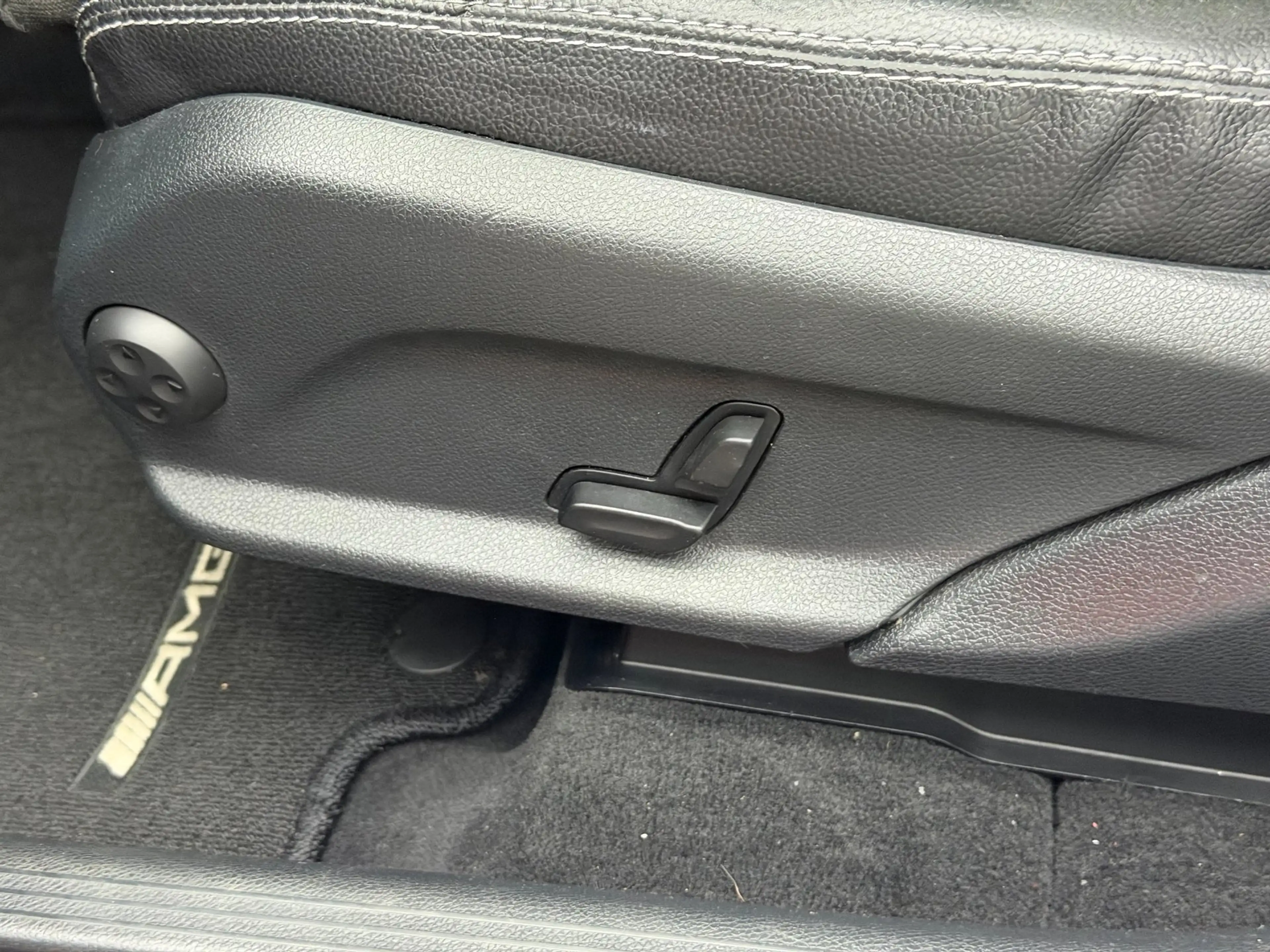 Mercedes-Benz GLC 250 Coupé 4MATIC AMG - Pano - Camera - Cruise - Dealer — photo 12