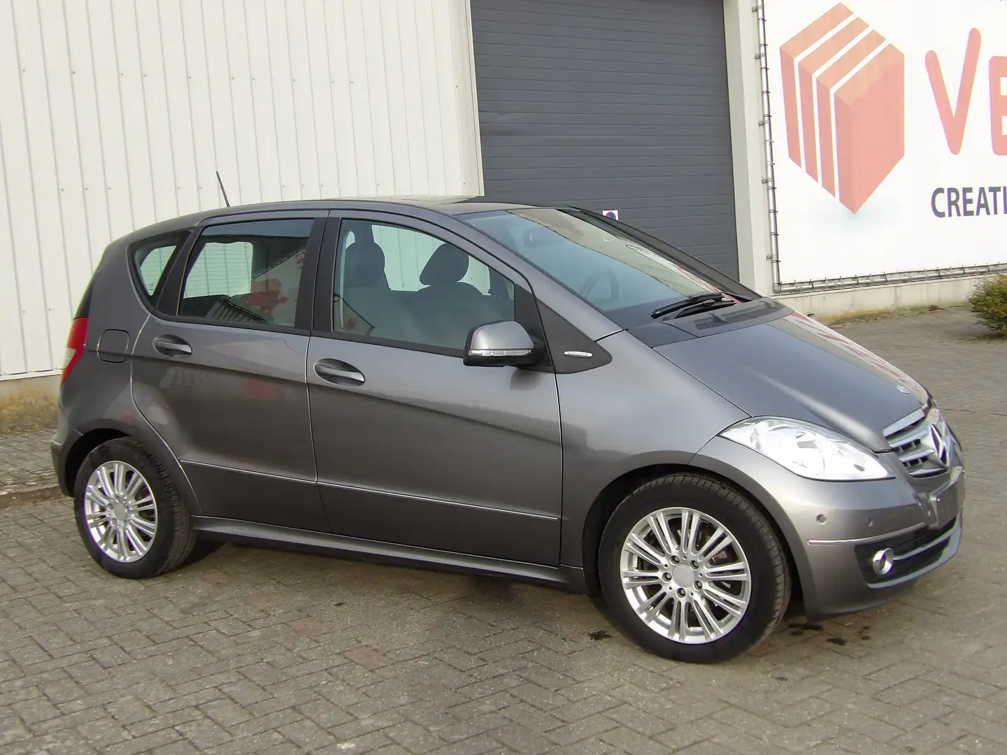 Mercedes-Benz A 180 A 180 CDI  Elegance - 2