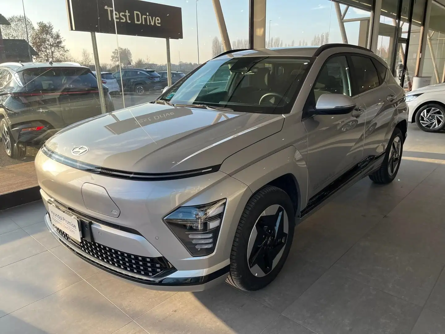 Hyundai KONA EV 48.4 KWh XLine Grigio - 1