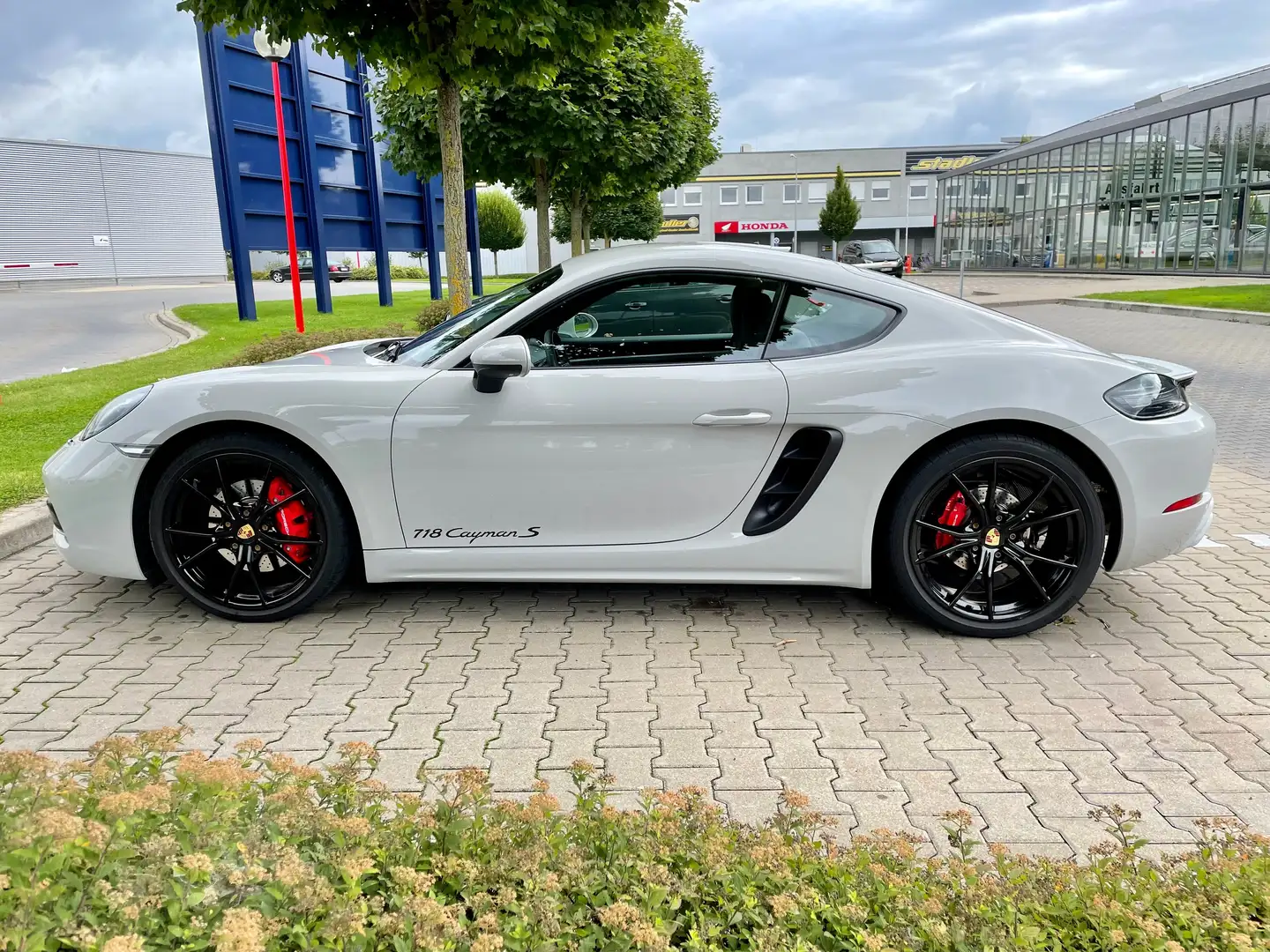 Porsche Cayman S - Top gepflegt Sportabgasanlage Chrono BOSE 20" - 2