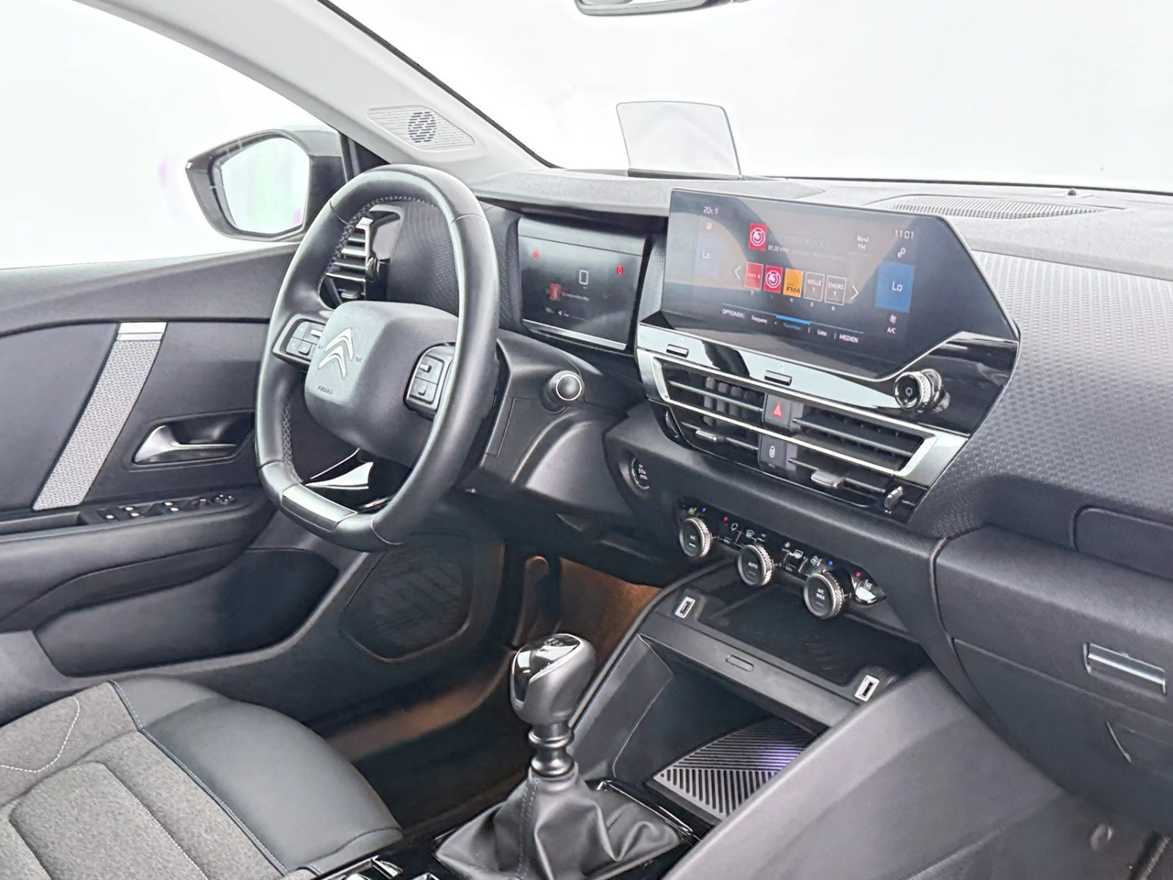 Citroen C4 1.2 PureTech 130 Feel LED HEAD-UP NAVI SITZHZG — photo 14