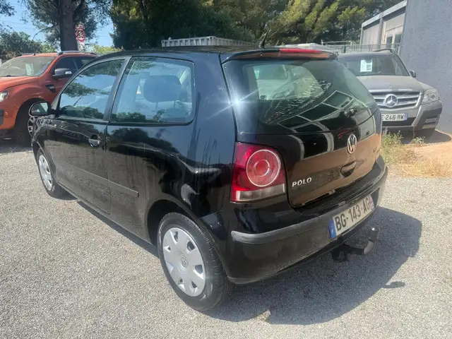 Volkswagen Polo view 3