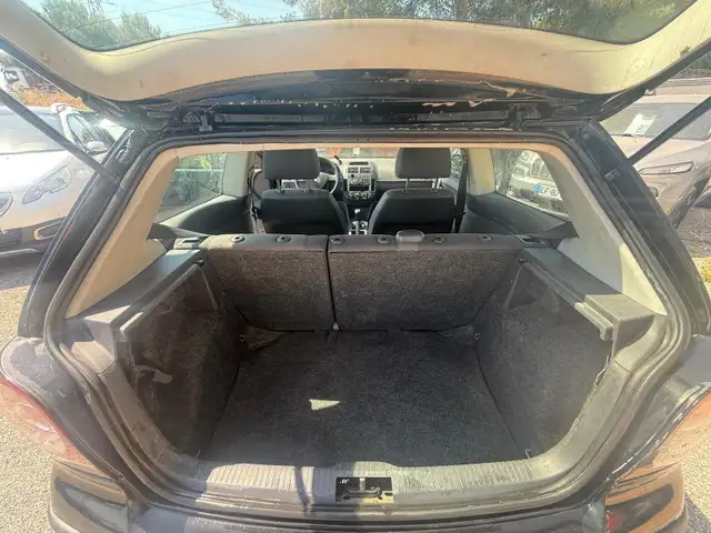 Volkswagen Polo view 11