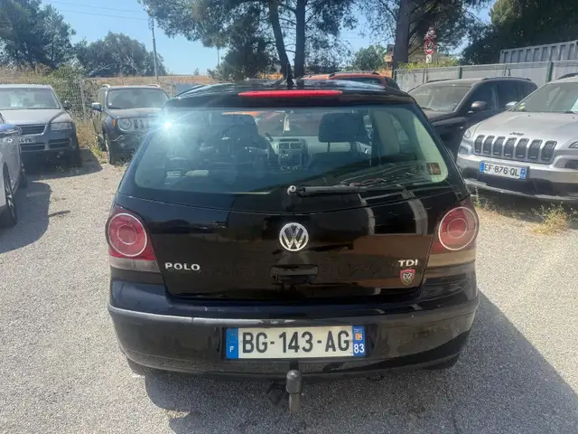 Volkswagen Polo view 4