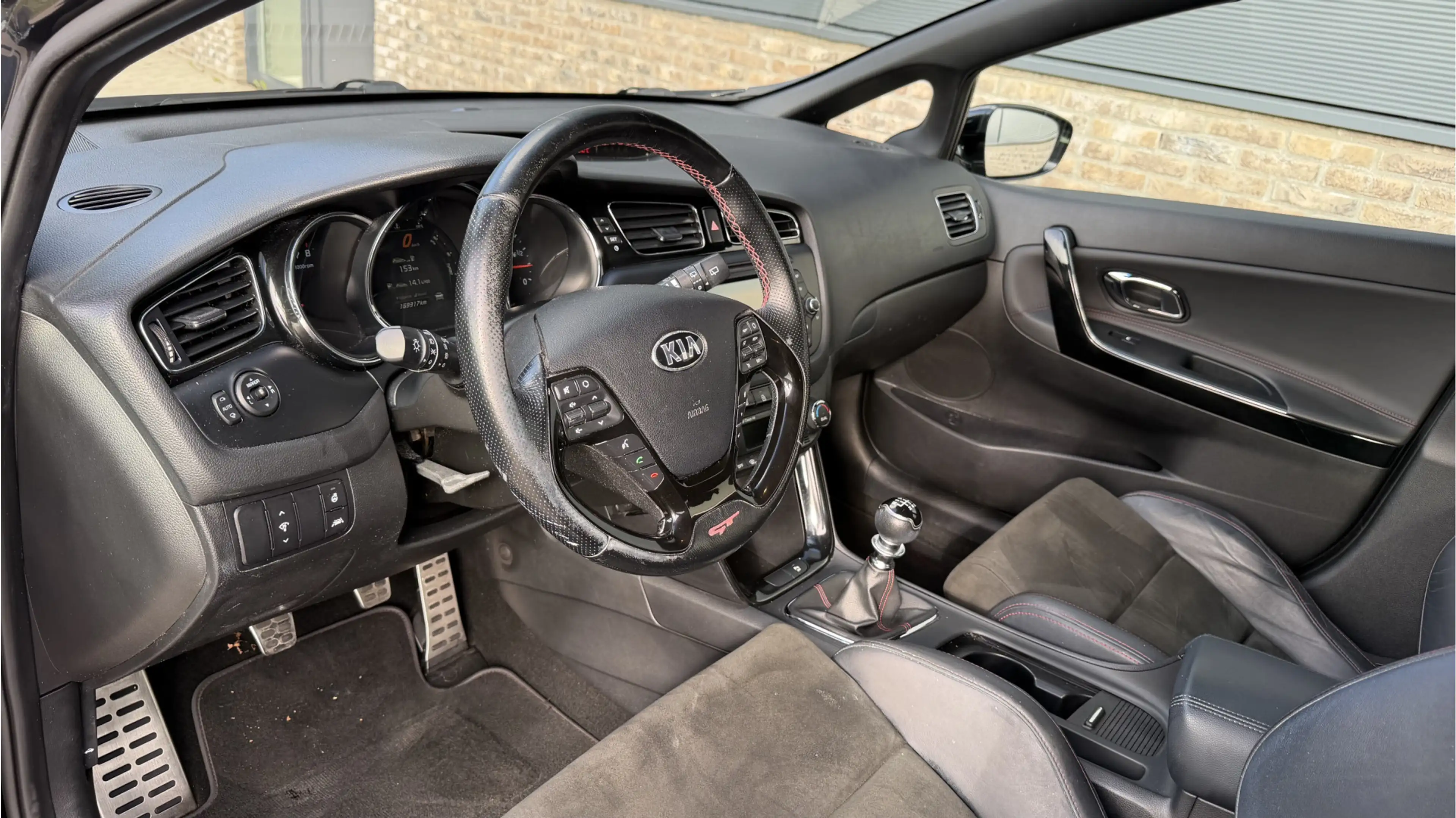 Kia Ceed / cee'd 1.6 GT Camera / 204 PK / Stoel+Stuur-verwarming — photo 8