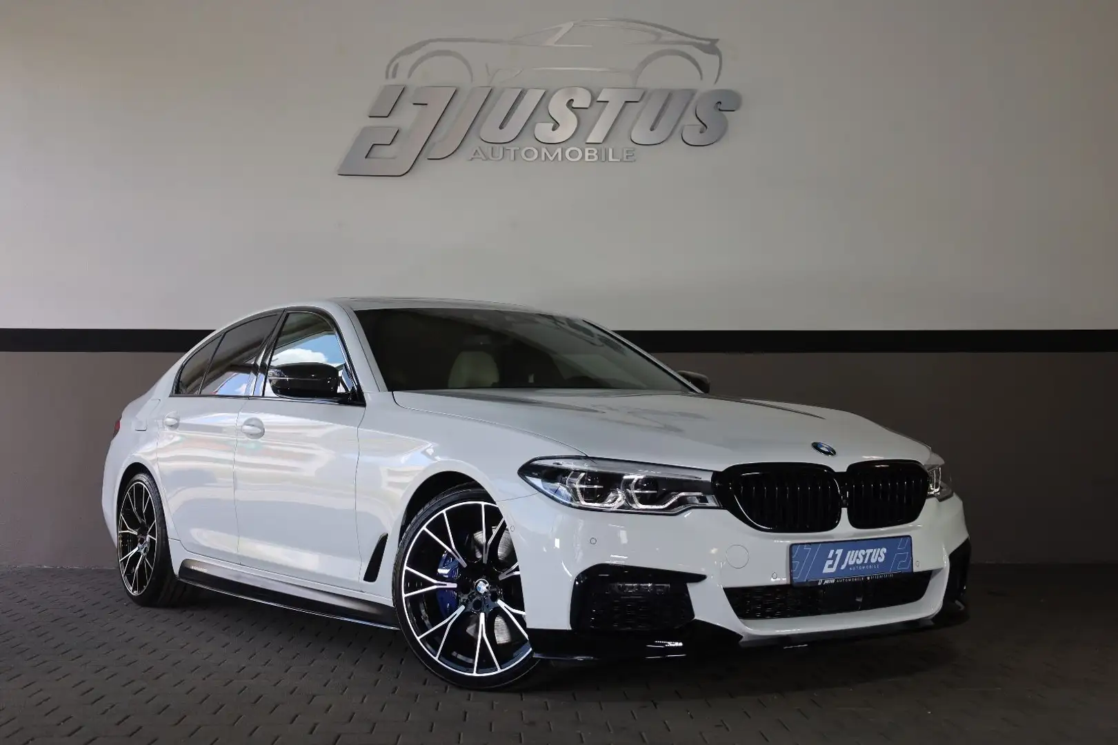 BMW 540 i/360*/HUD/SHZ/LHZ/ACC/LED/APPLE/WIFI/HK/R20 Blanc - 1