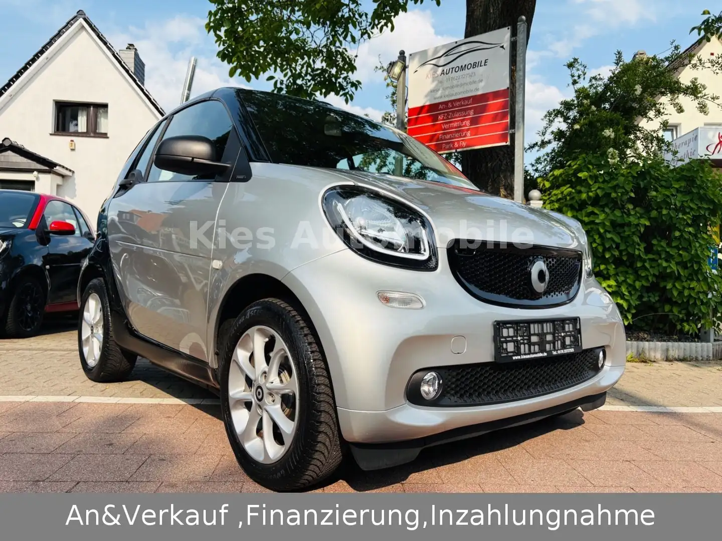 smart forTwo Cabrio Passion 90Ps AUTOM/JBL/NAVI/SITZH Negro - 1