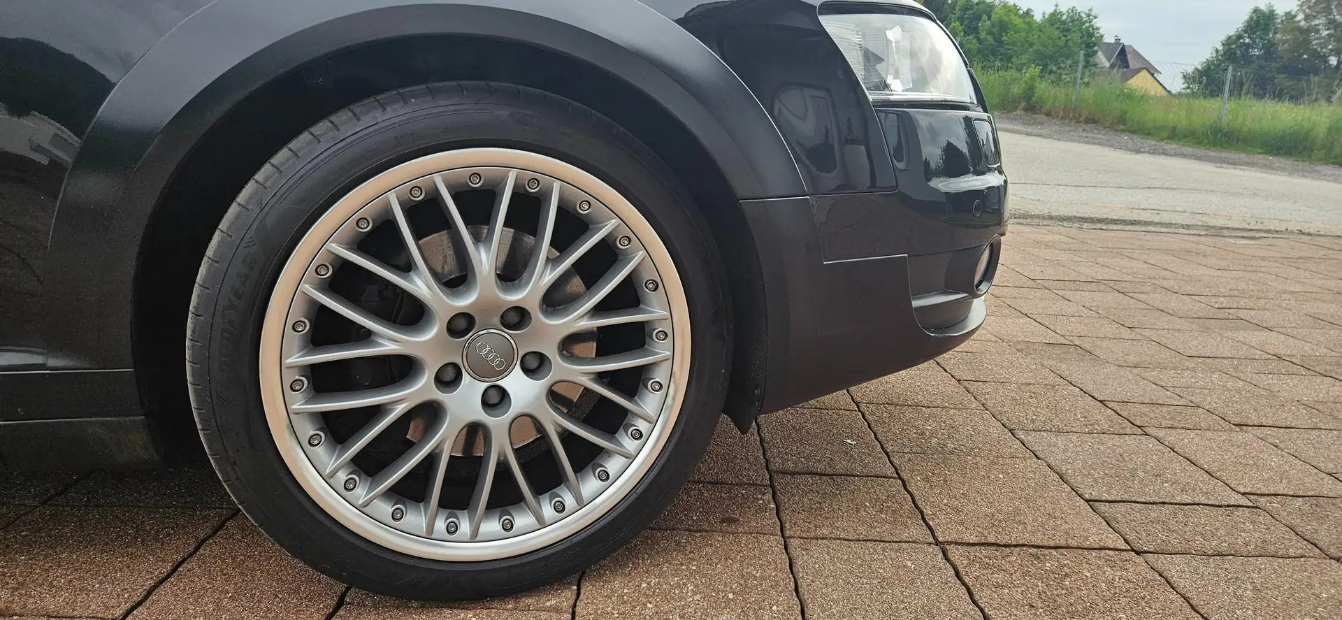 Audi A6 allroad 3,0 Tdi Phantomschwarz Perleffekt 232 PS Negro - 2