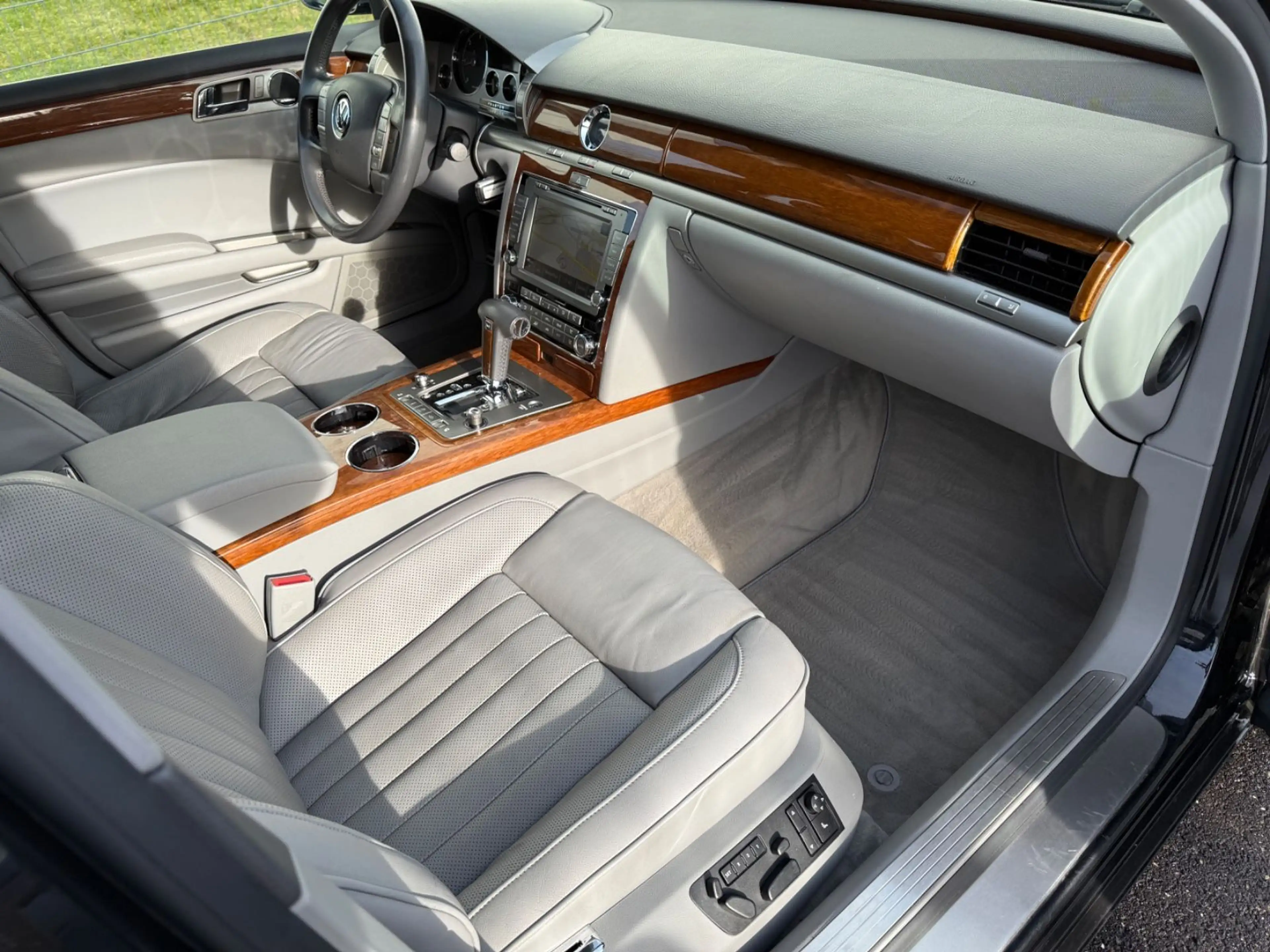 Volkswagen Phaeton V6 TDI 4Motion 19 Zoll Voll Scheckheft — photo 7