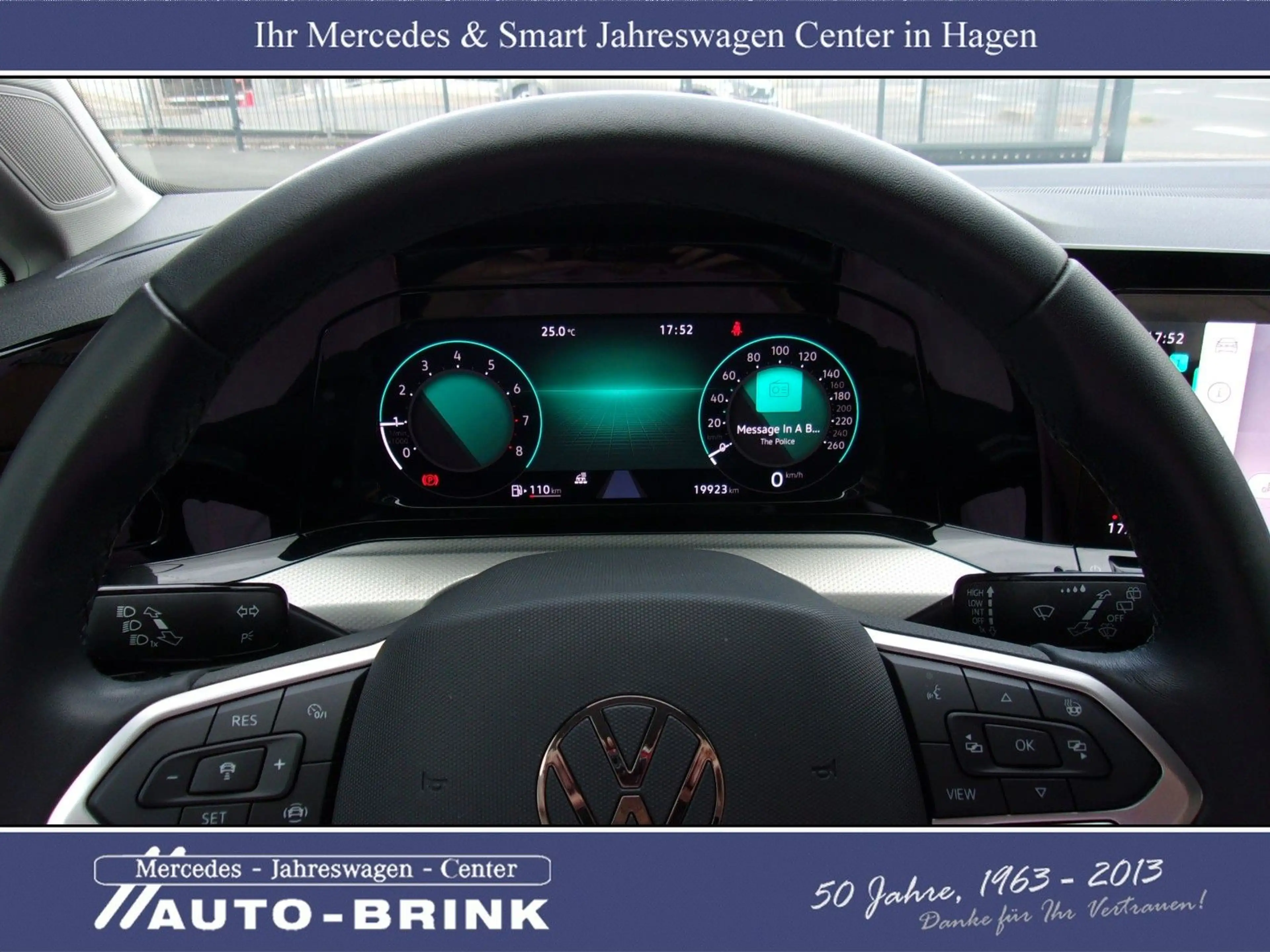 Volkswagen Golf VIII Move mit PTS/ACC/LED/APP/19tkm — photo 30