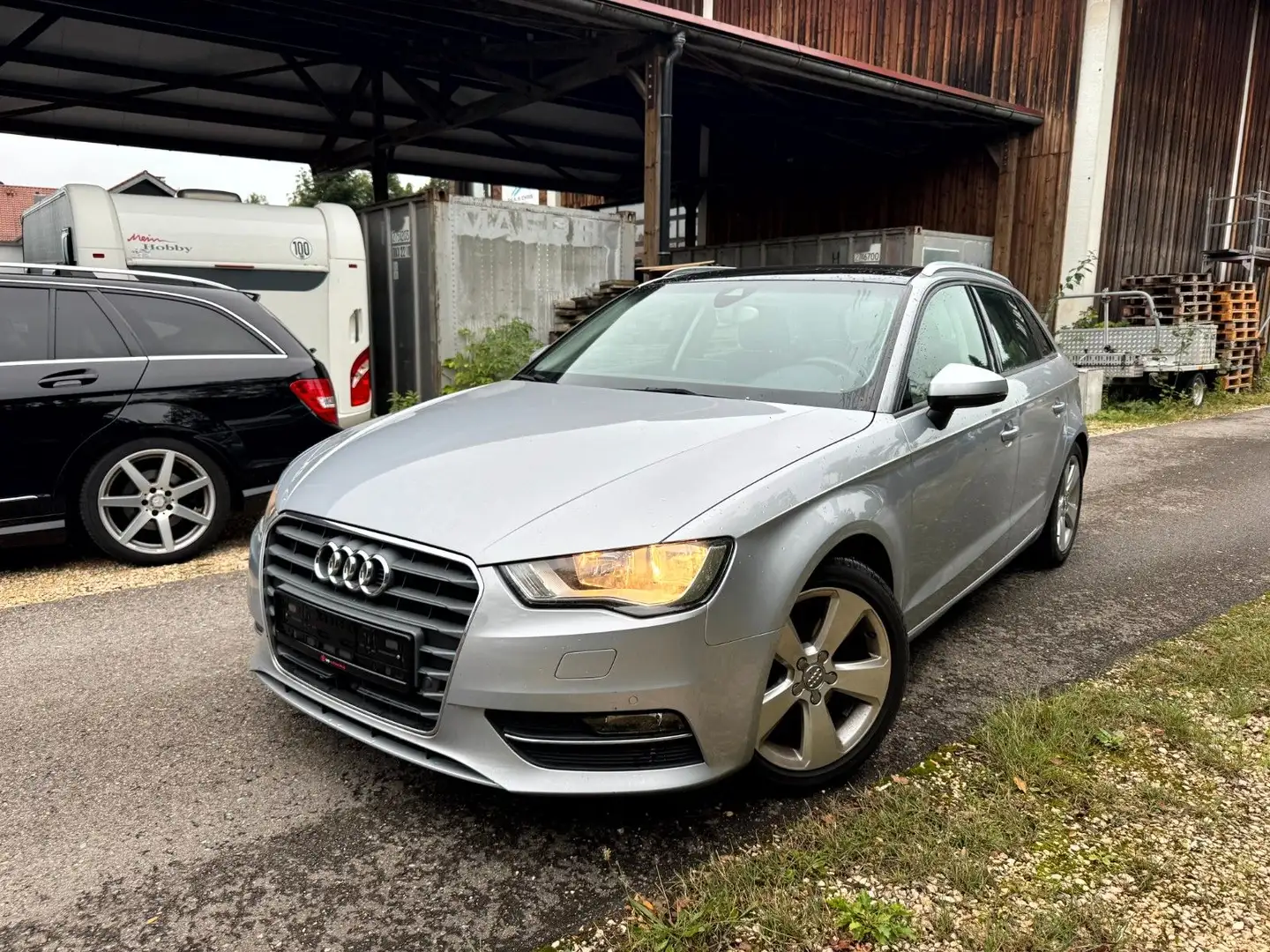Audi A3 Sportback ambition **AHK/PANO/ACC** Silber - 1