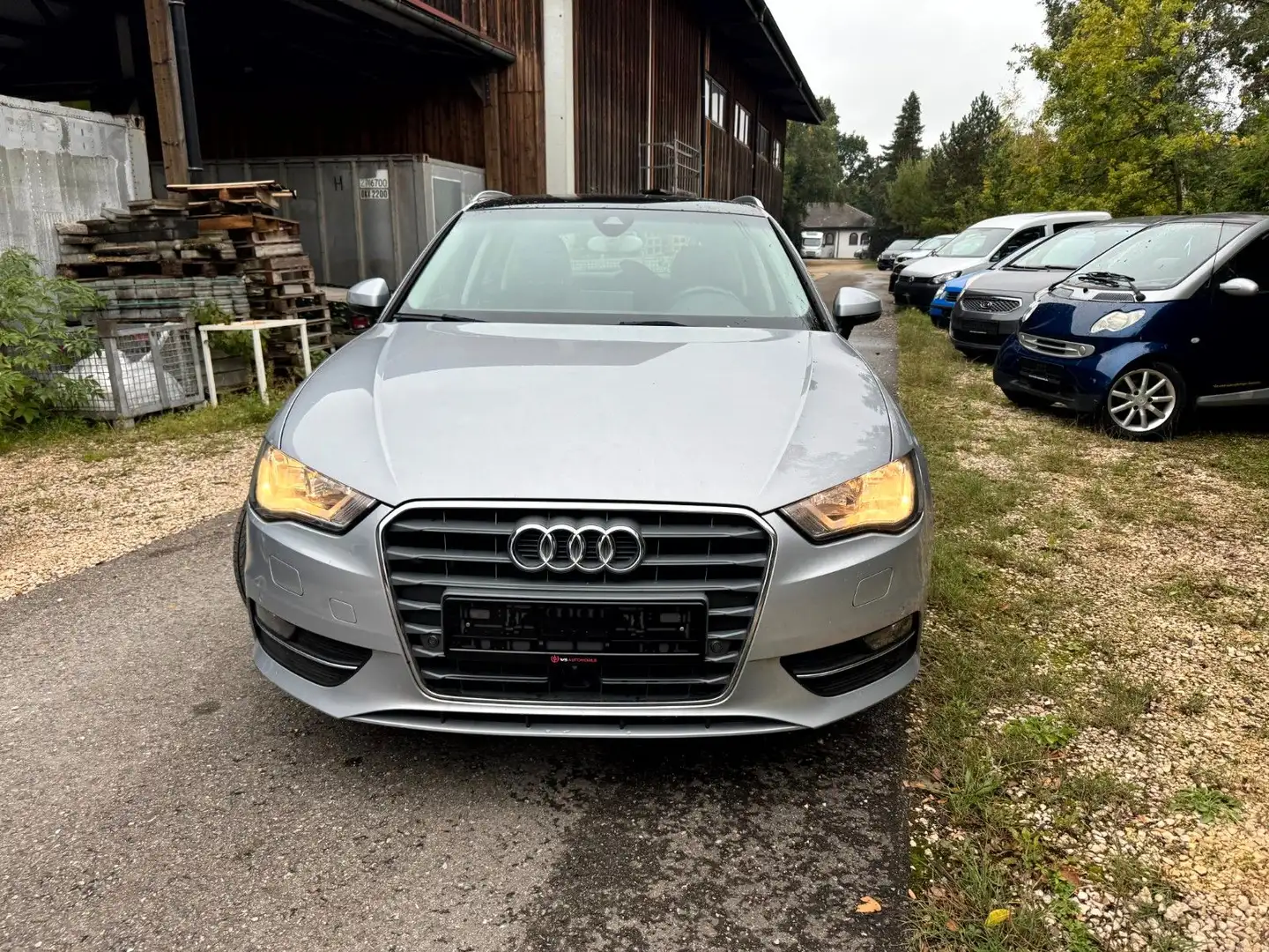 Audi A3 Sportback ambition **AHK/PANO/ACC** Silber - 2