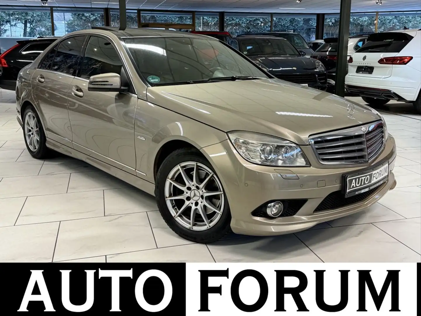 Mercedes-Benz C 230 V6 LIMO AMG LINE COMAND BiXENON PANO PDC Beige - 1