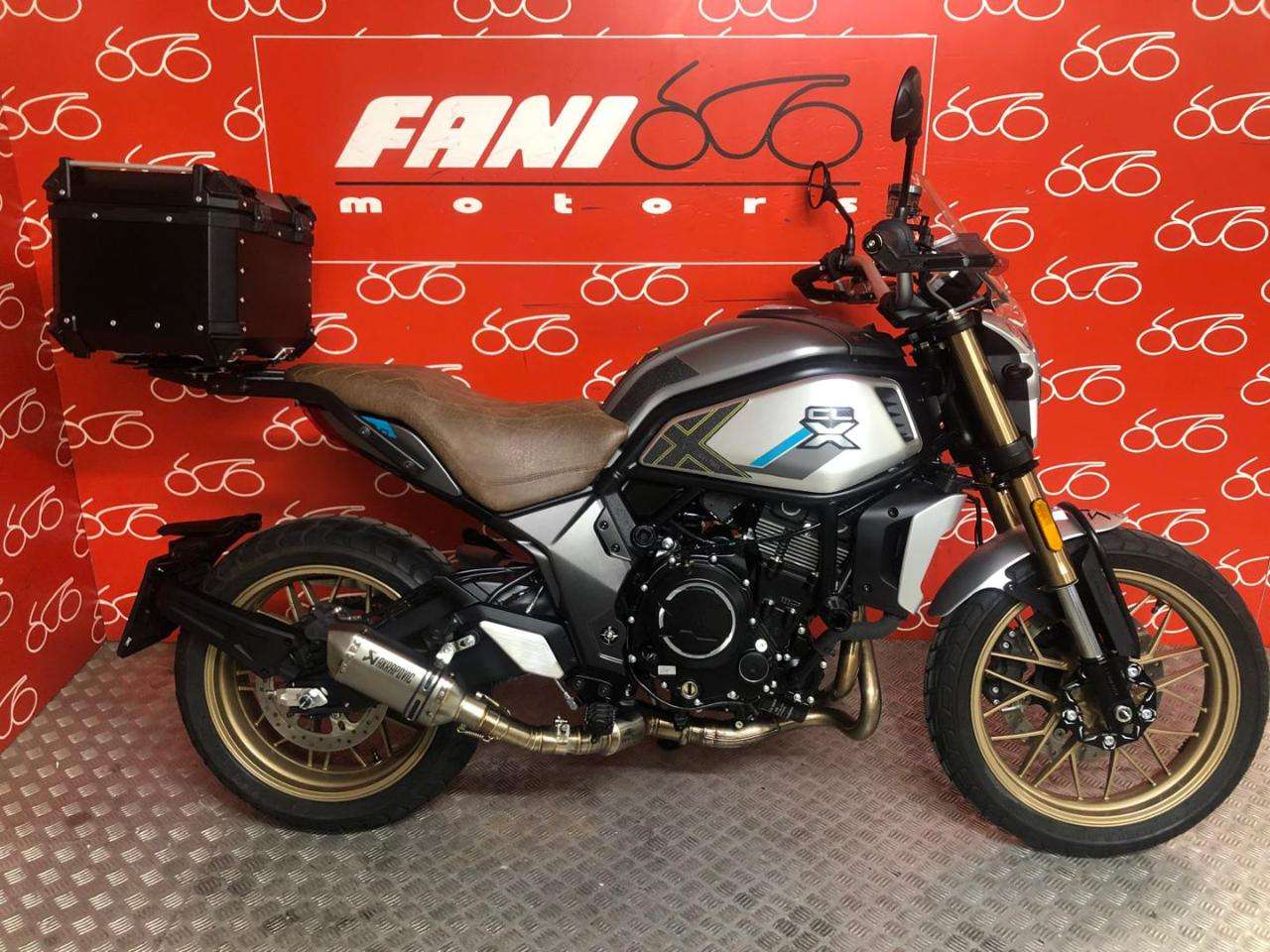 CFMOTO 700 CL-X Heritage