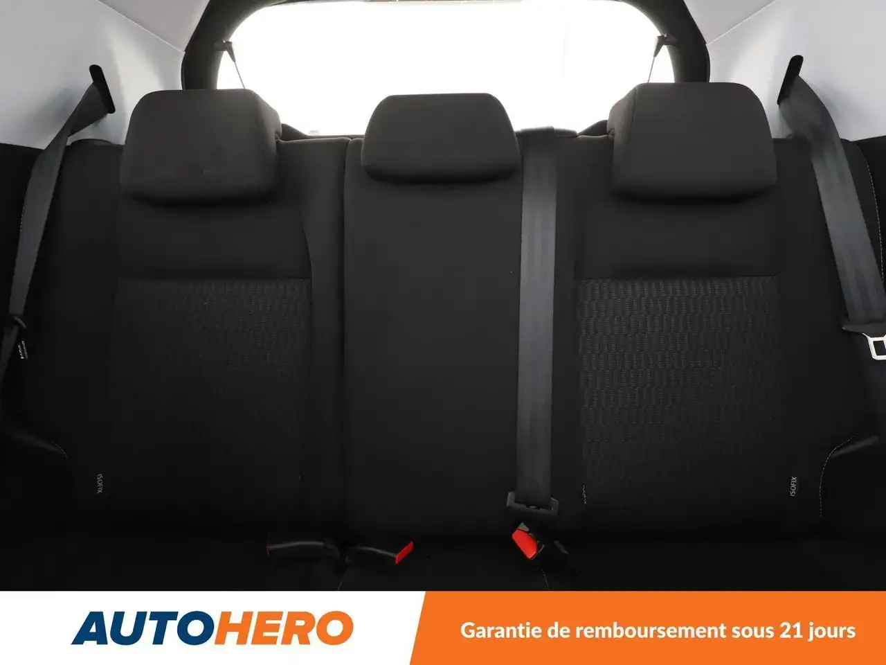 Peugeot 208 208 — photo 15