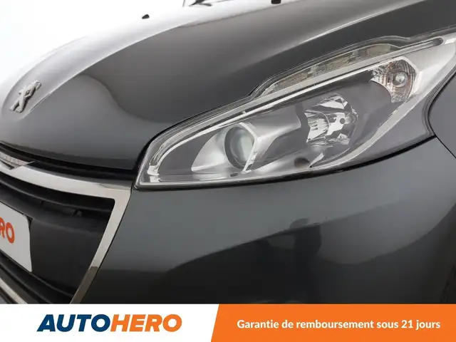 Peugeot 208 view 26