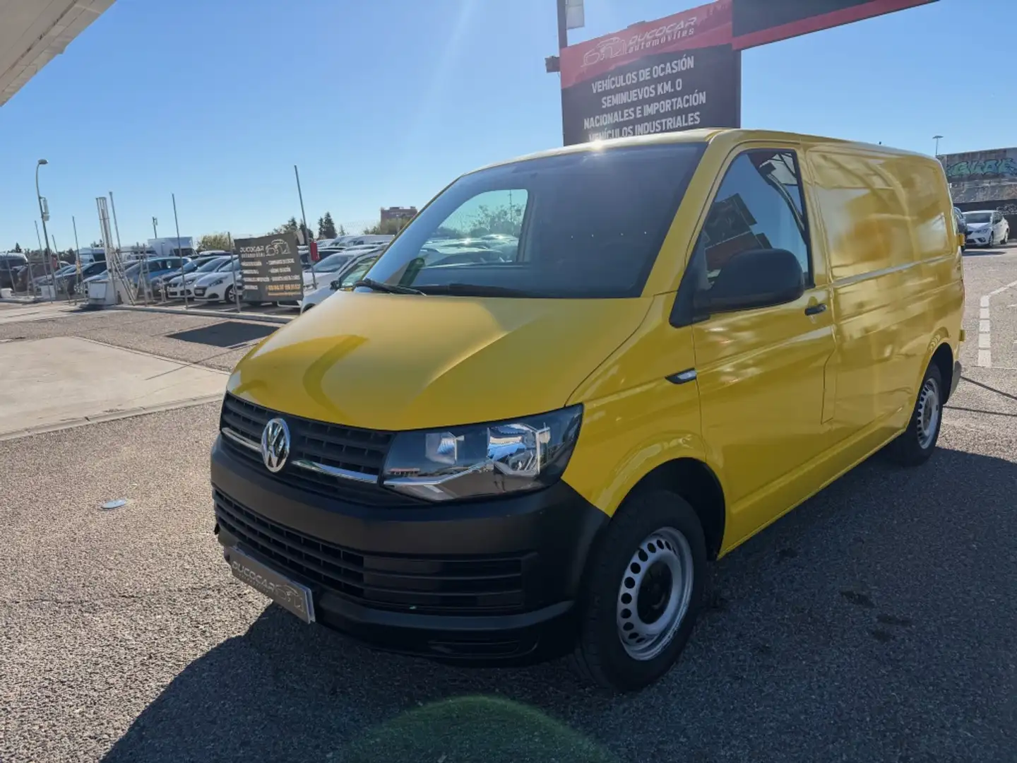 Volkswagen Transporter Furgón 2.0TDI SCR BMT 75kW Giallo - 2