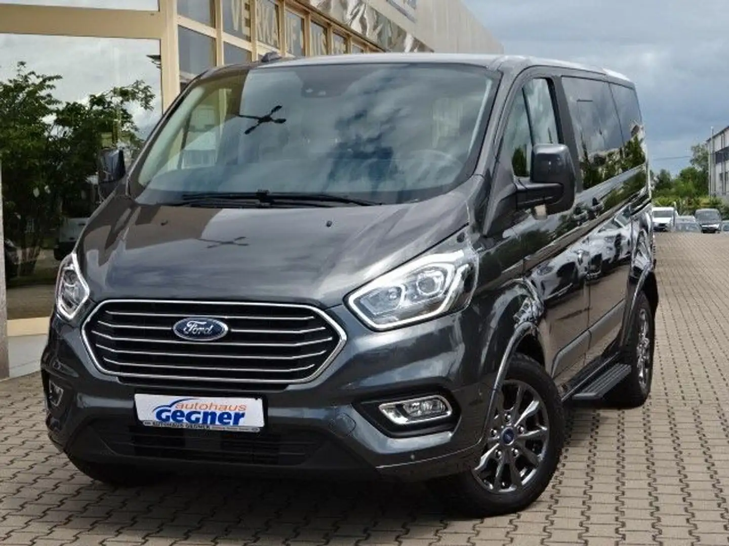 Ford Tourneo Custom 130PS Trend L1 ParkAssist Grau - 2