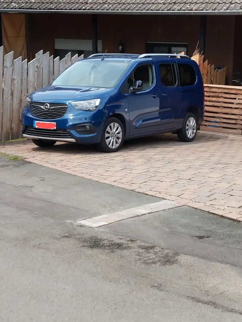 Opel Combo Life XL behindertengerecht Heckklappenausschnitt Rampe Blau - 1