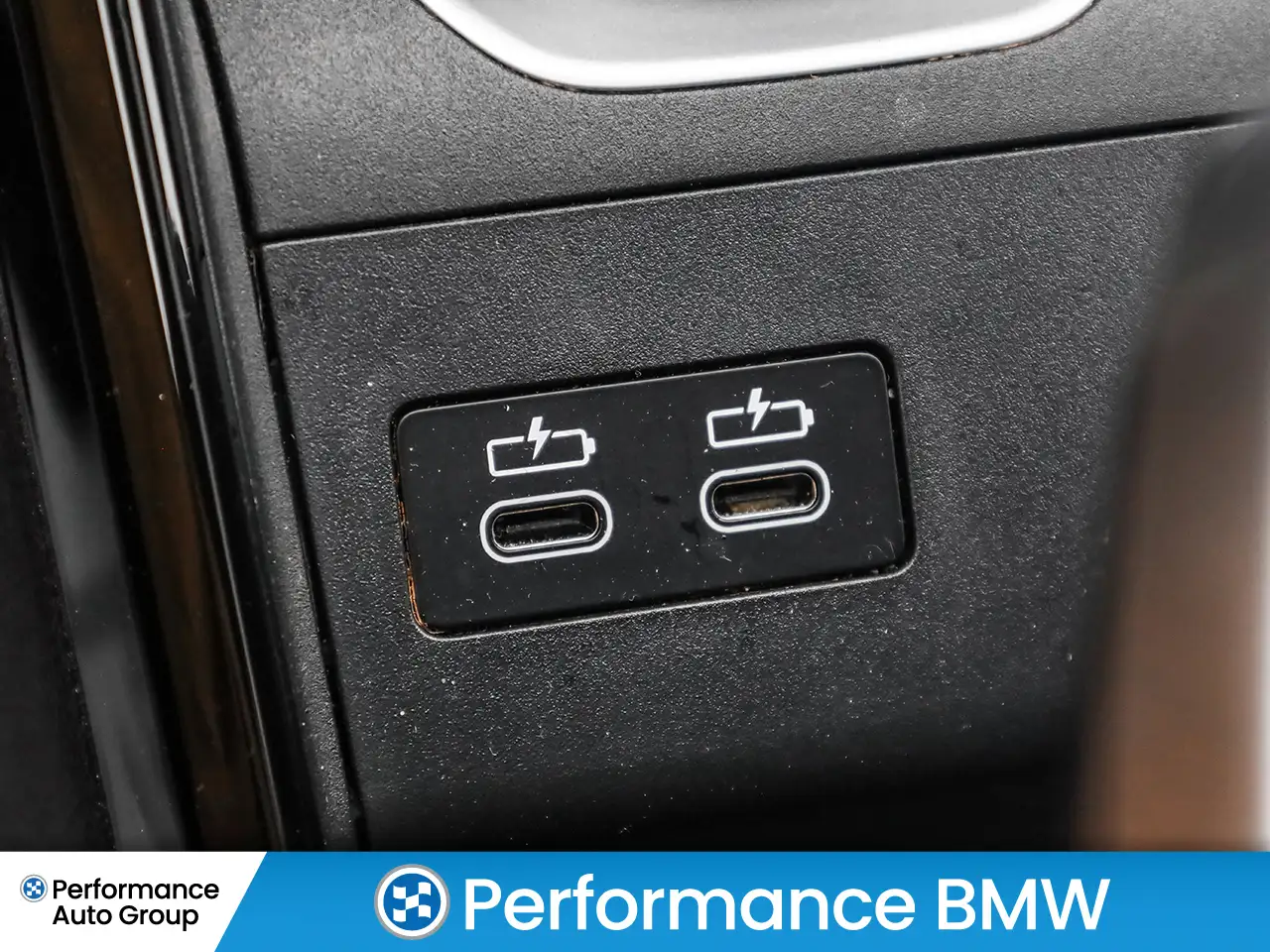 BMW X1 снимка BMW X1