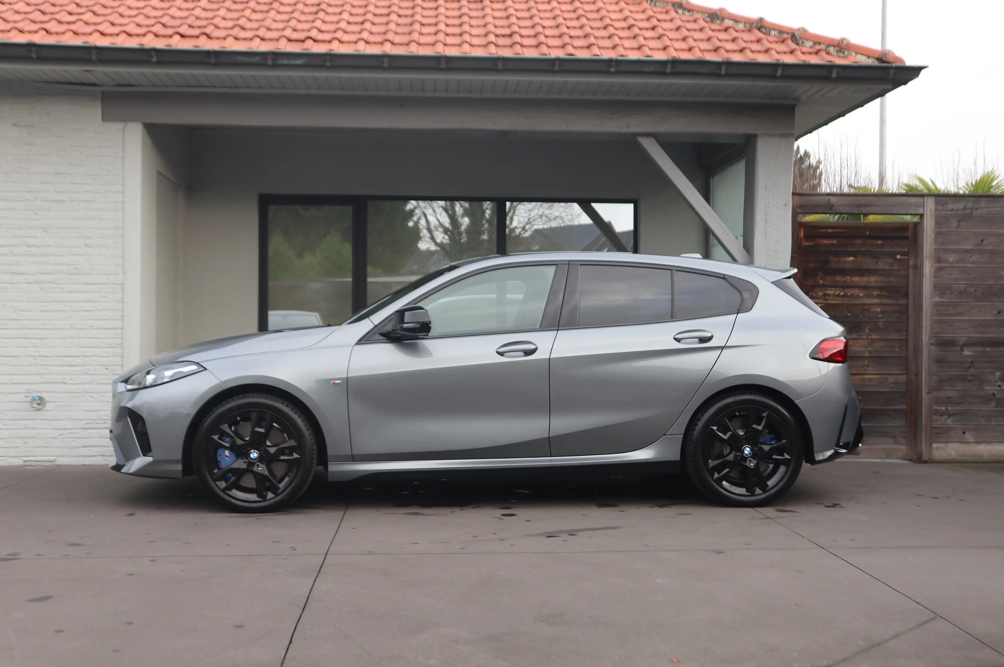 BMW 135 M xDrive Aut /1eig /Headup/Harman/Leder/360°/ — photo 2