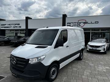 F32/35 311 CDI FWD PC-TN FURGONE